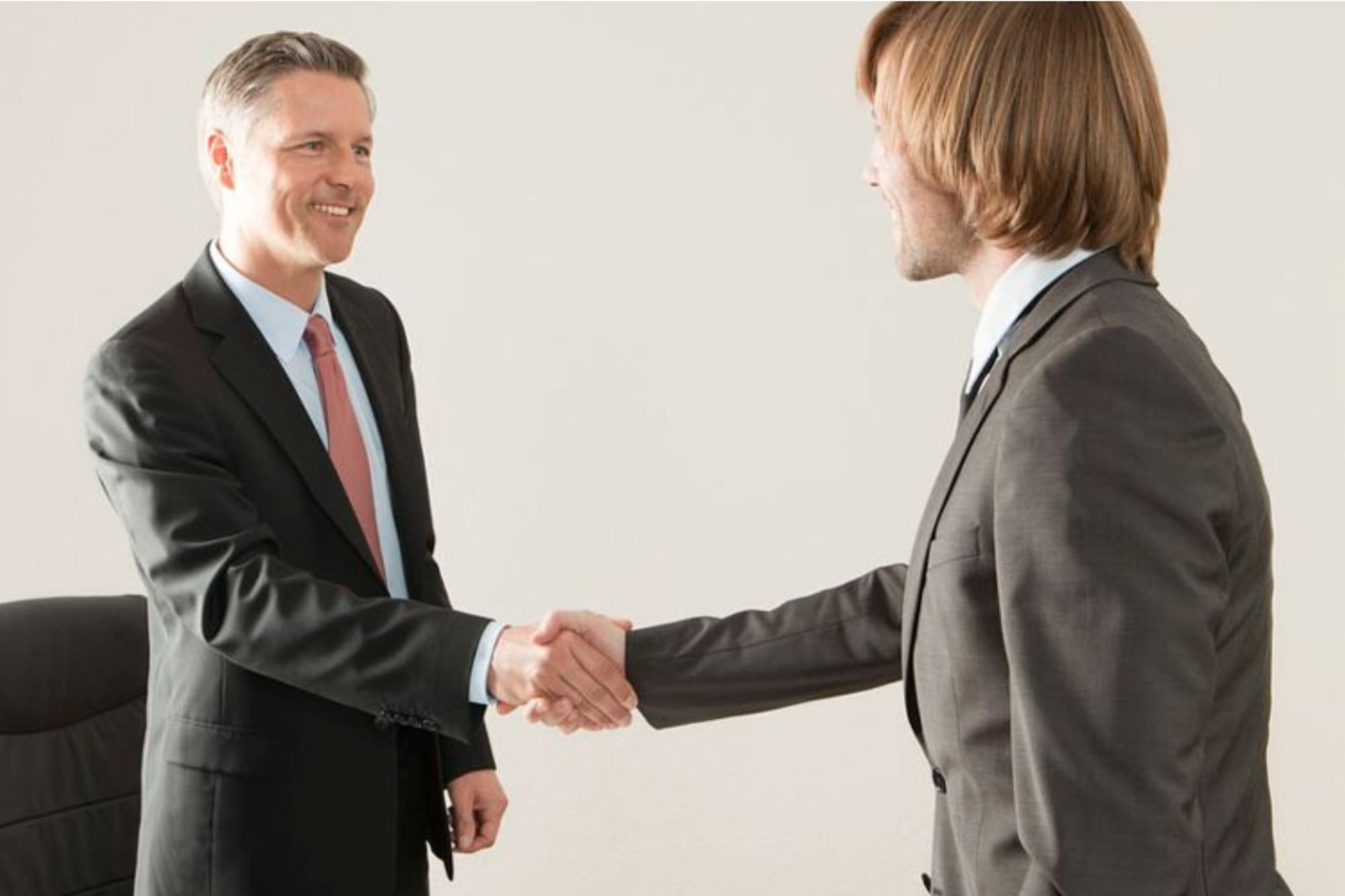 ¿Decir “buen día” es un error? La RAE aclaró la forma correcta de saludar por la mañana