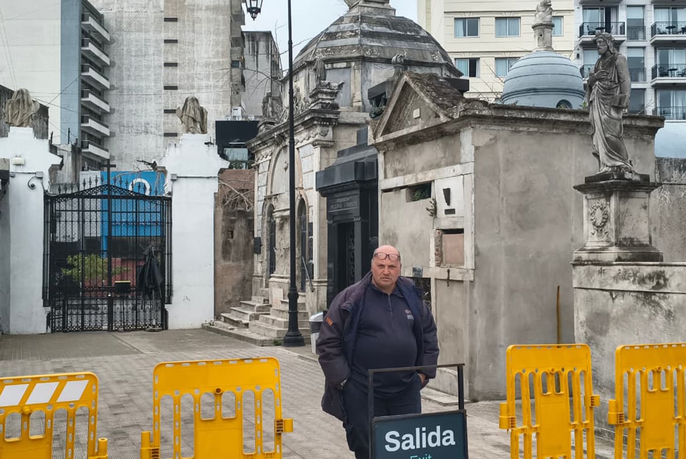 Habló la heredera de la bóveda del Cementerio de la Recoleta donde la Ciudad quiere poner un gift shop