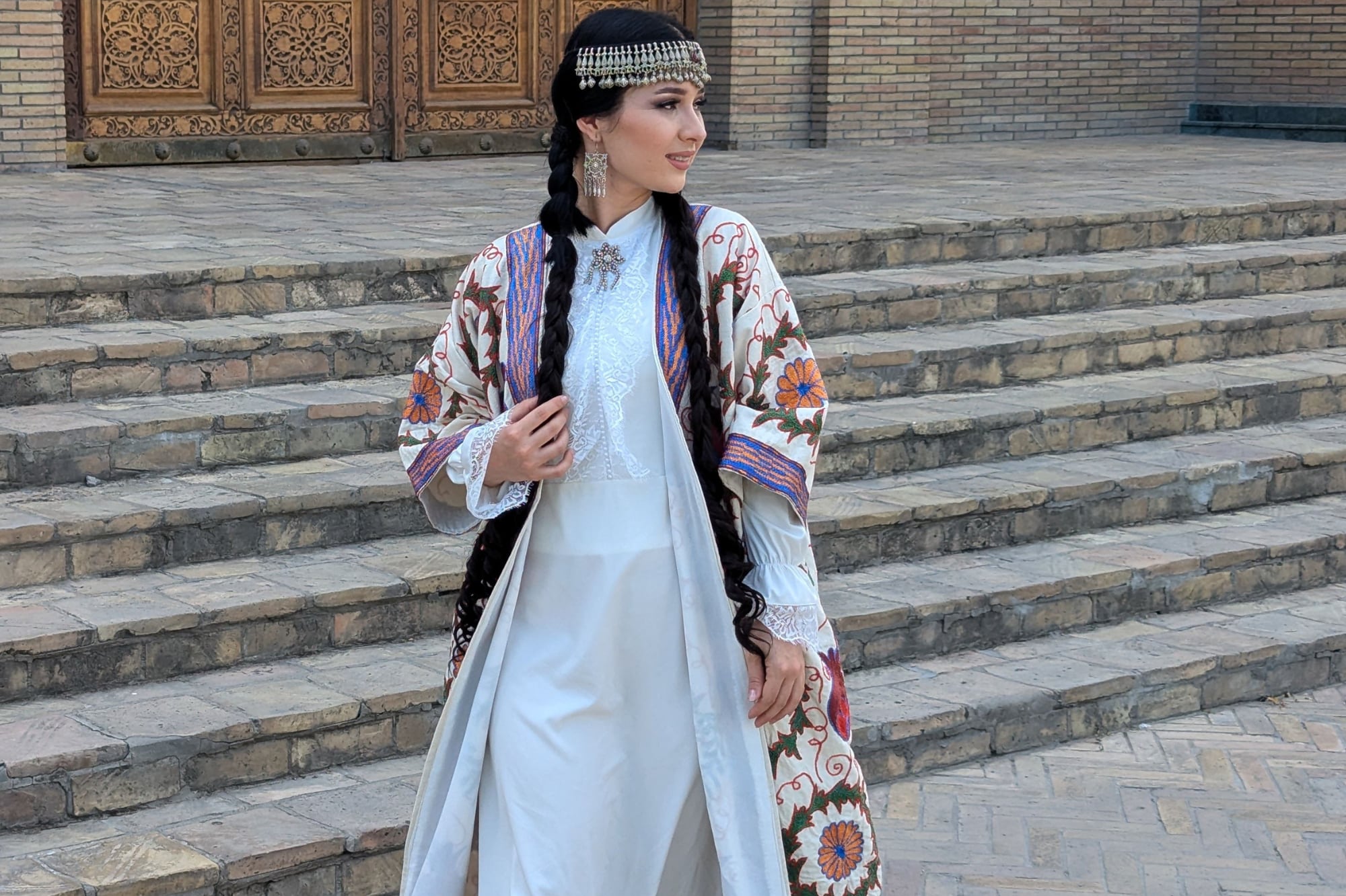 Por qué los apellidos de los jugadores de Uzbekistán terminan en “OV”: este es el origen histórico