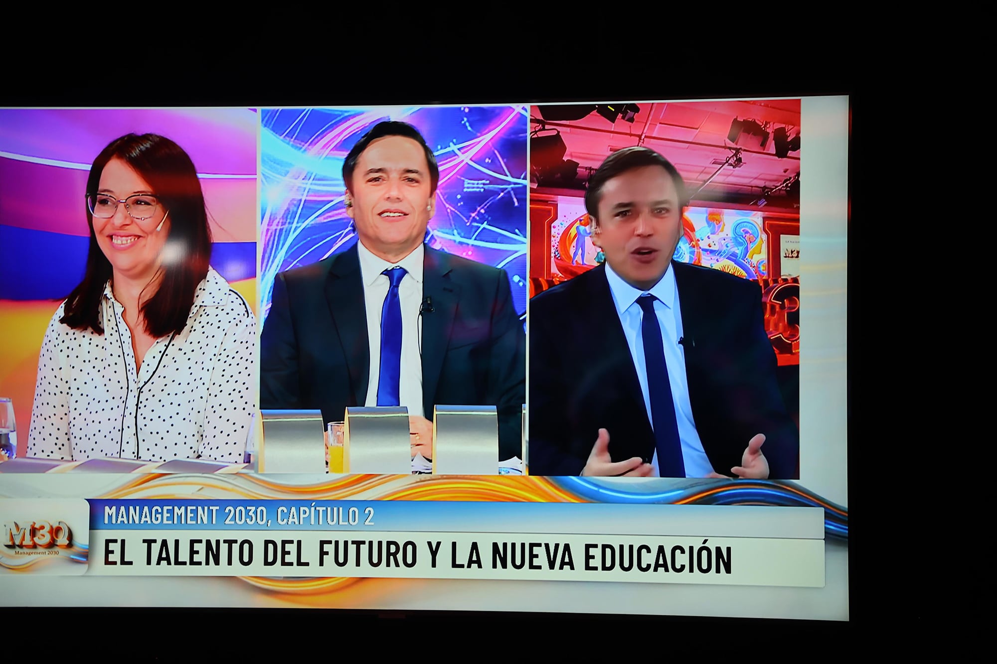 Cipriota interactúa con Del Rio real y Del Rio clon