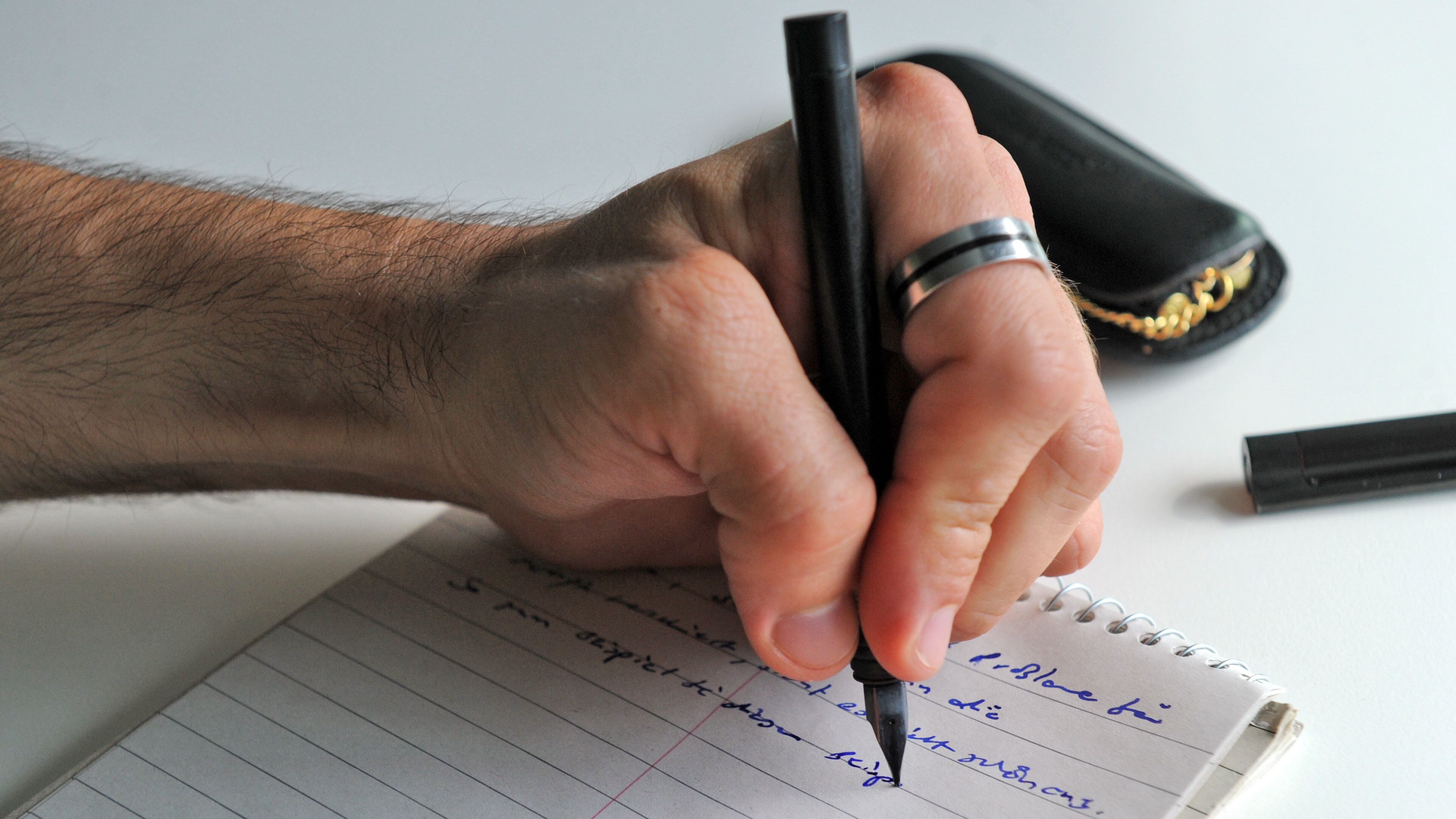 El 13 de agosto se conmemora el Día Internacional del Zurdo