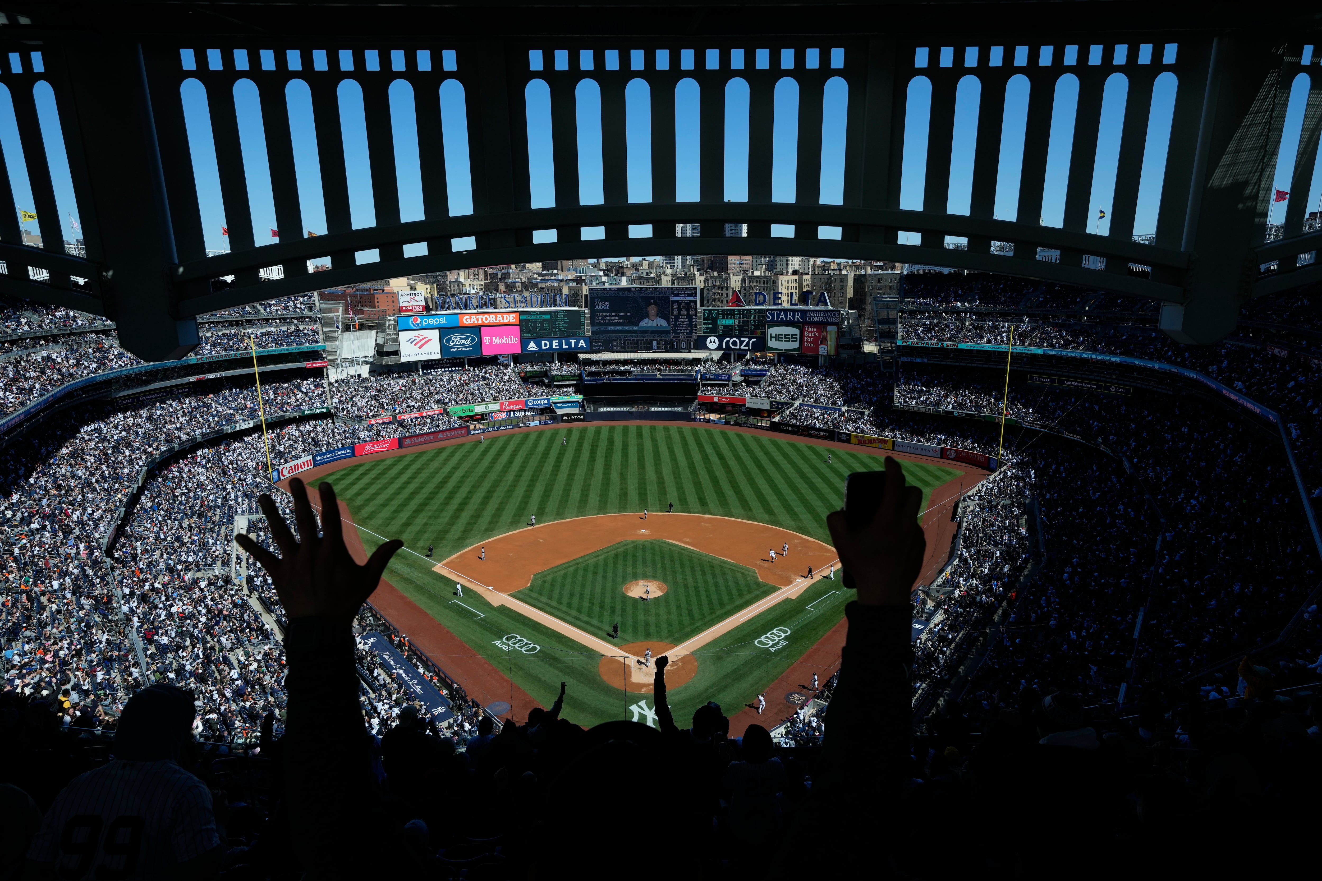 Una vista del estadio de los Yankees (AP Foto/Seth Wenig, archivo)