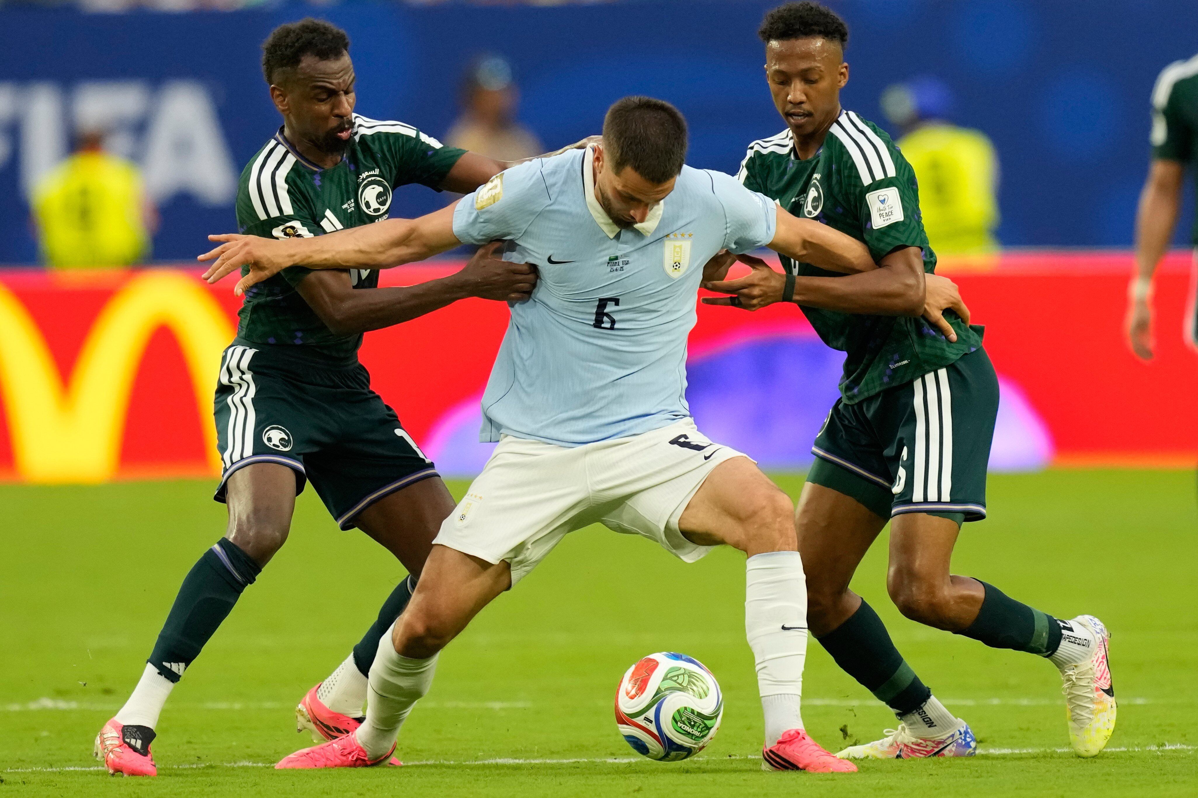 Así quedó la tabla de posiciones del grupo de España y Uruguay, tras la fecha 1