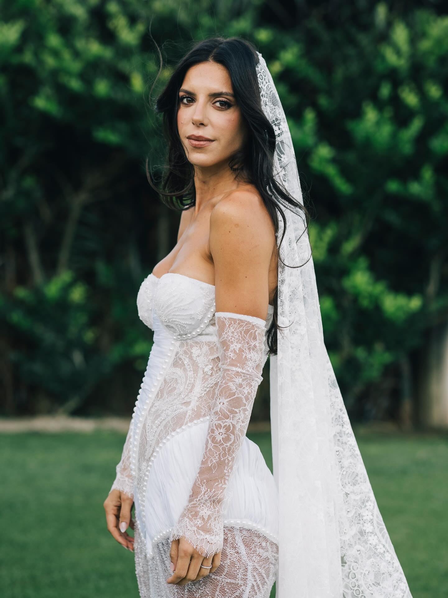 Paloma Goycochea con su vestido de novia
