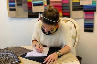 Deco. Empezó como un hobby y ahora su negocio de sillones es furor