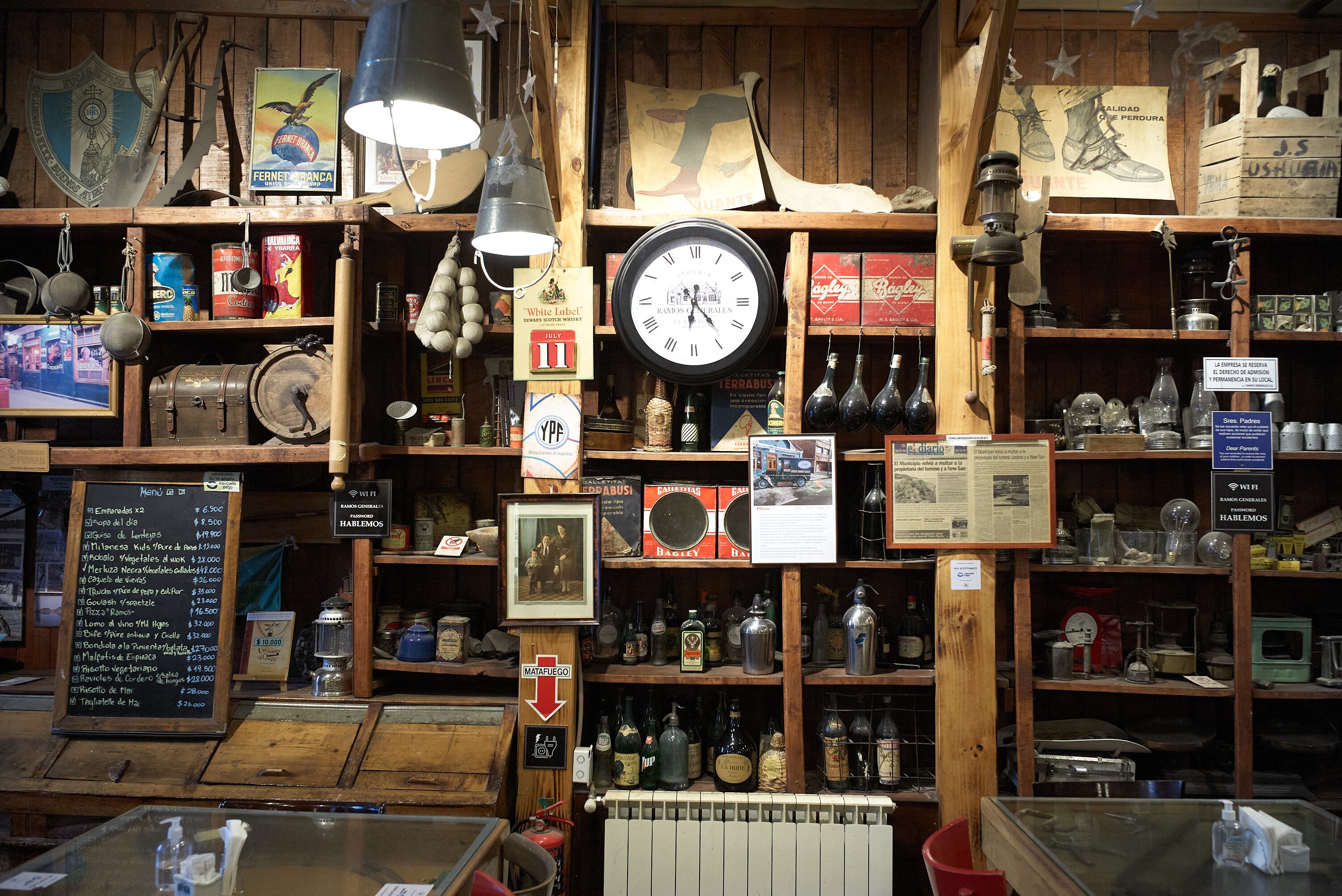 Las paredes del almacén