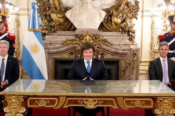 Santilli argumentó los motivos por los que el Gobierno busca llevar a cabo la reforma de la Carta Orgánica del Banco Central