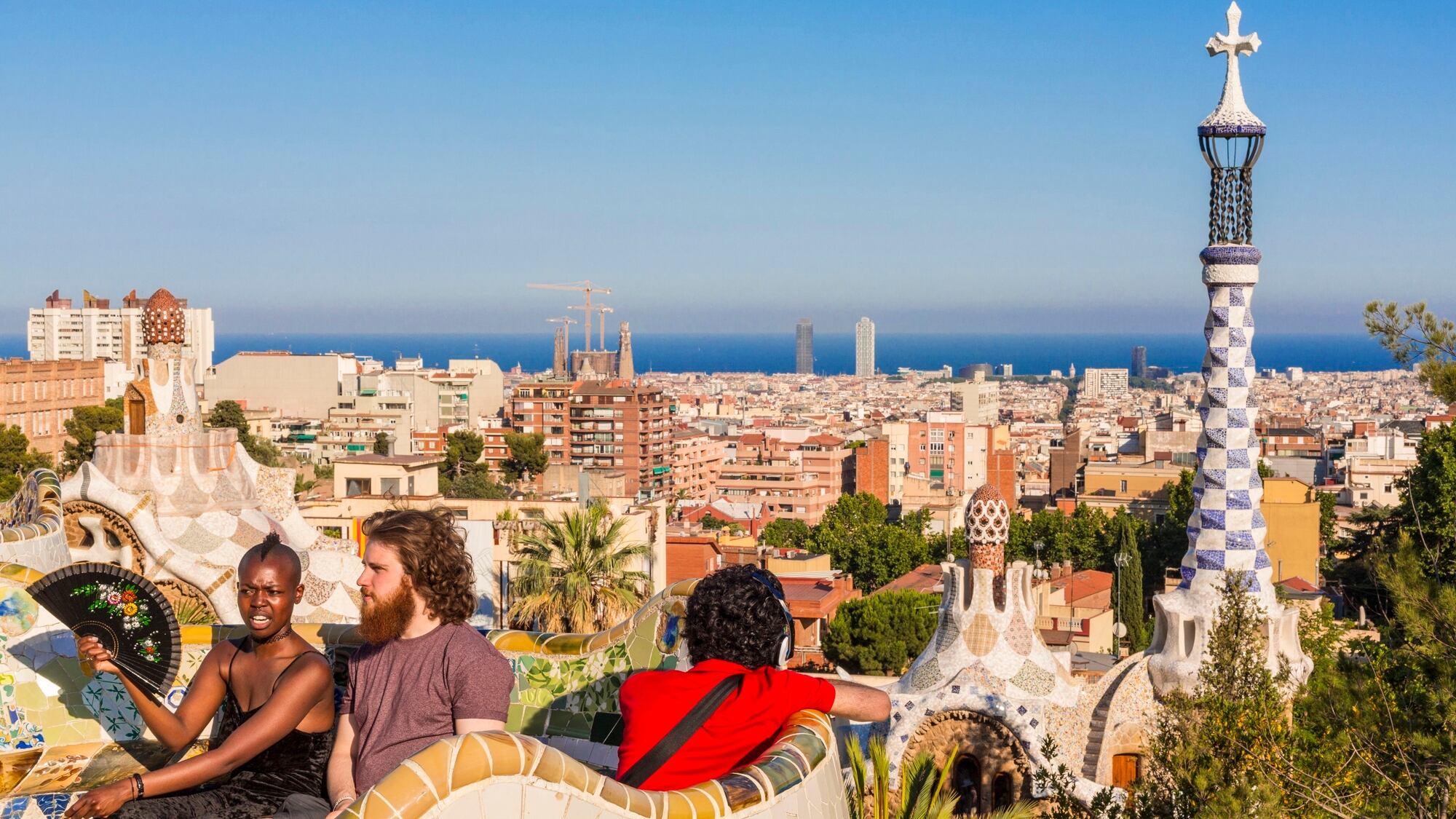 El furor por viajar en un colectivo de línea en Barcelona hizo que se tomara una medida sin precedentes