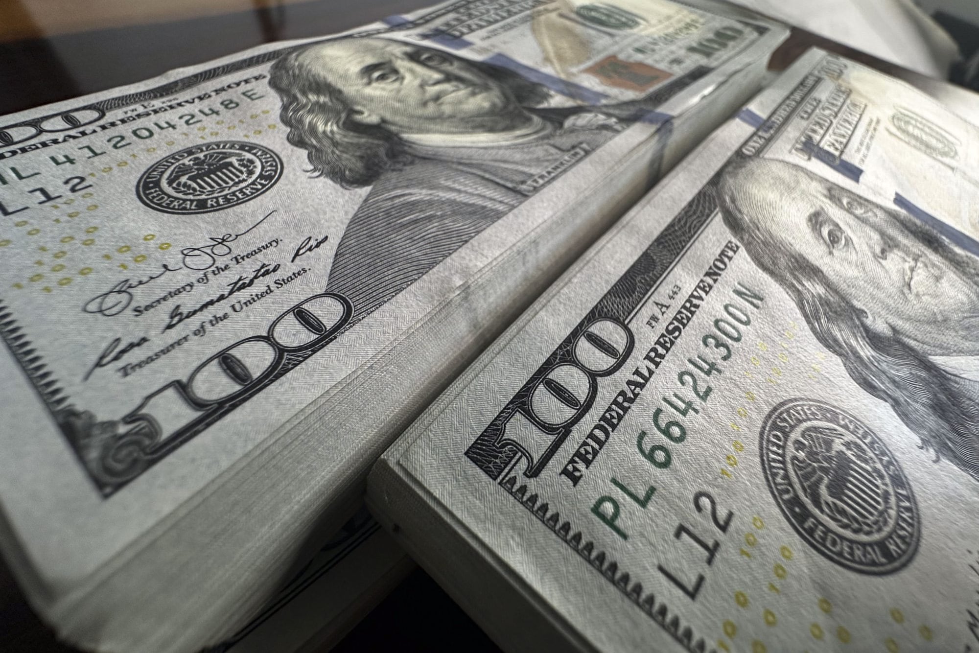 Dólar hoy, dólar blue hoy, precio en vivo: a cuánto cotiza este lunes 30 de marzo