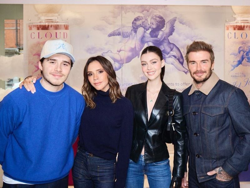 Brooklyn Beckham junto a su esposa y sus padres