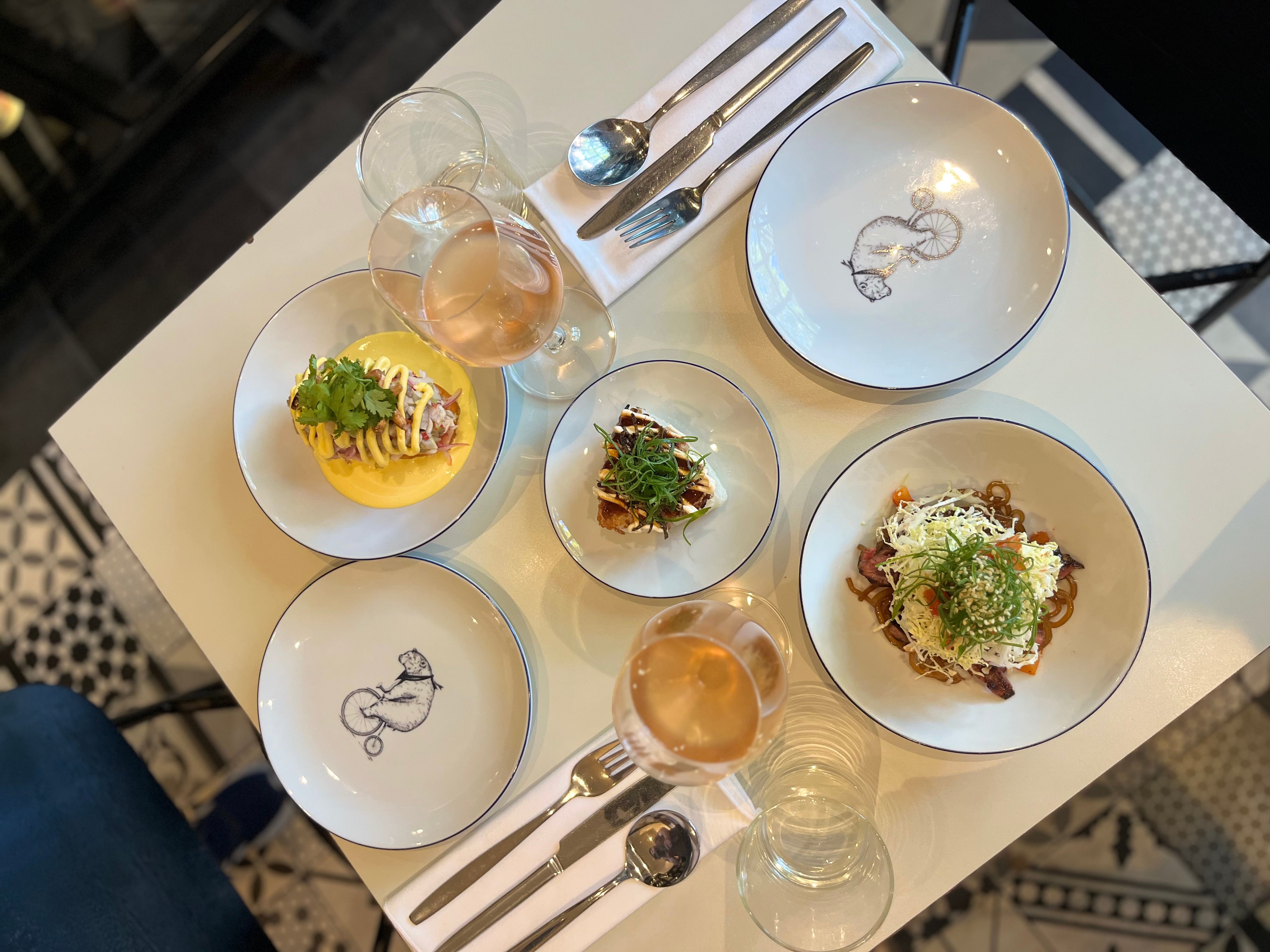 Los platos íconos de la carta conviven con los estacionales