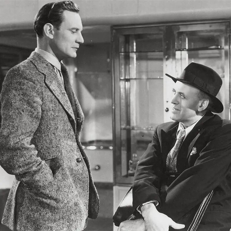 Trevor Howard y Alastair Sim como sospechoso y detective en la película