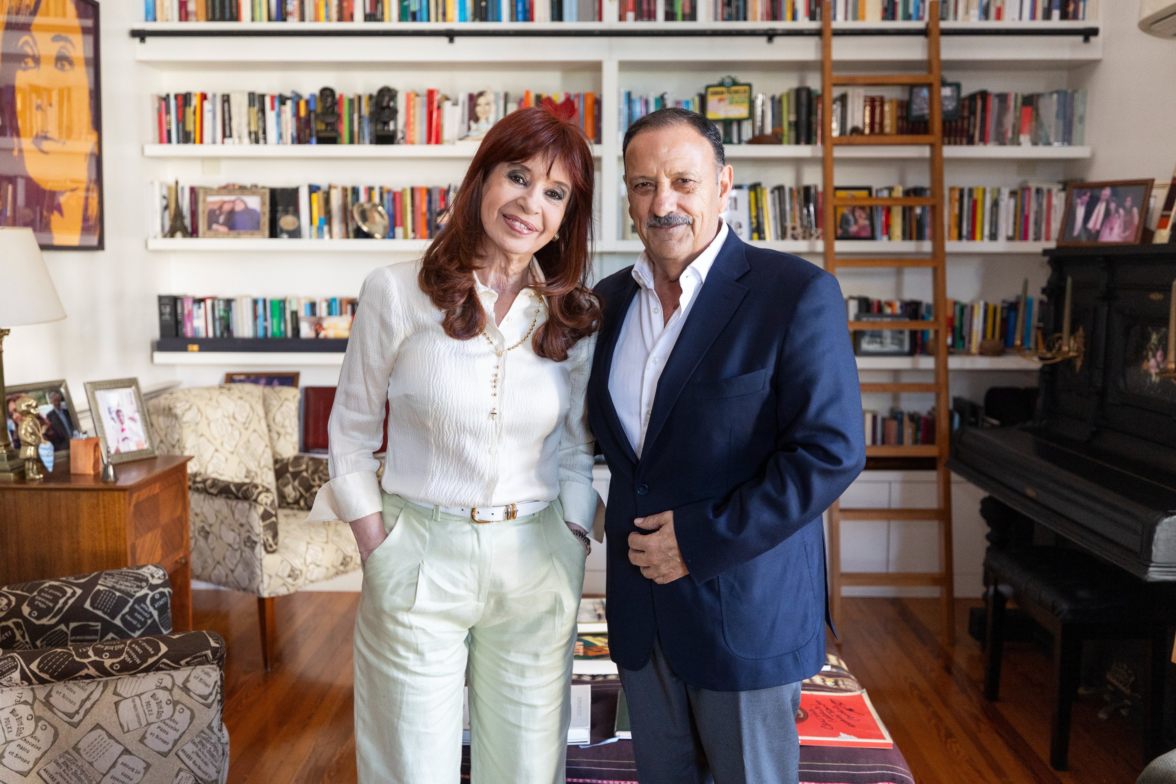 Ricardo Quintela en una visita a Cristina Kirchner en San José 1111