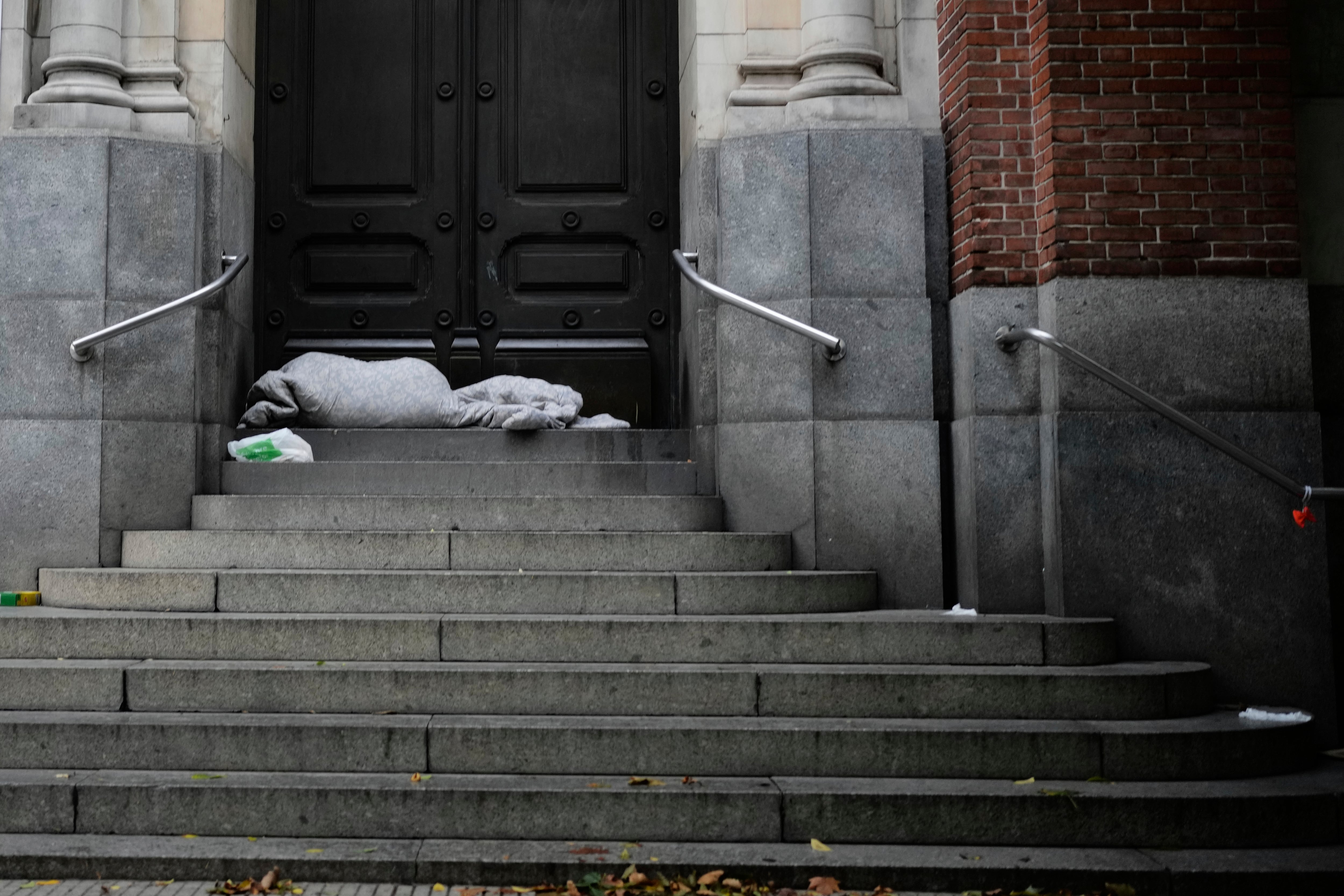 La baja de la pobreza convive con el lamento de “no llegar a fin de mes”