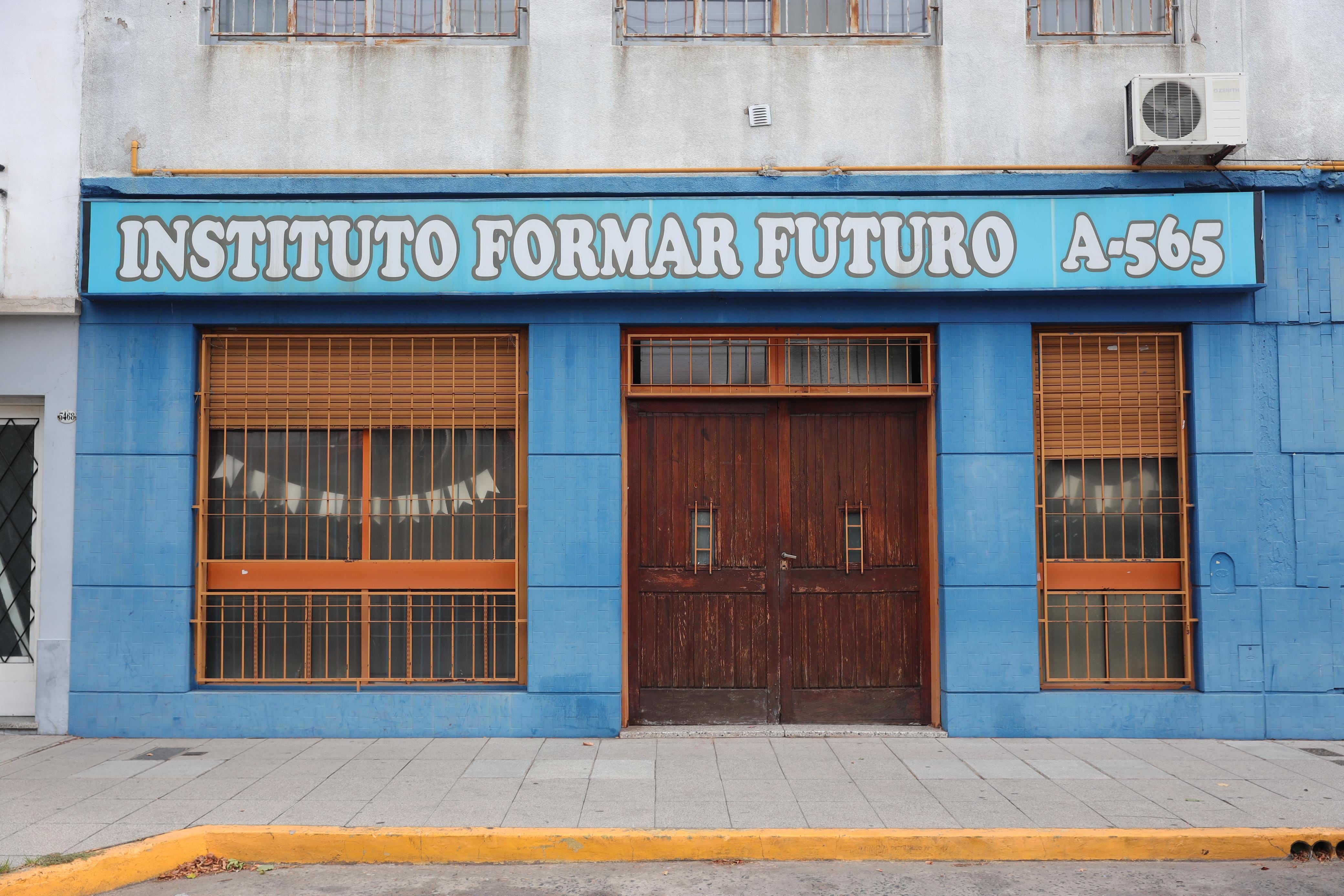 Cerró otro colegio privado en la Ciudad y dejó a más de 300 alumnos sin continuidad escolar y a docentes sin trabajo