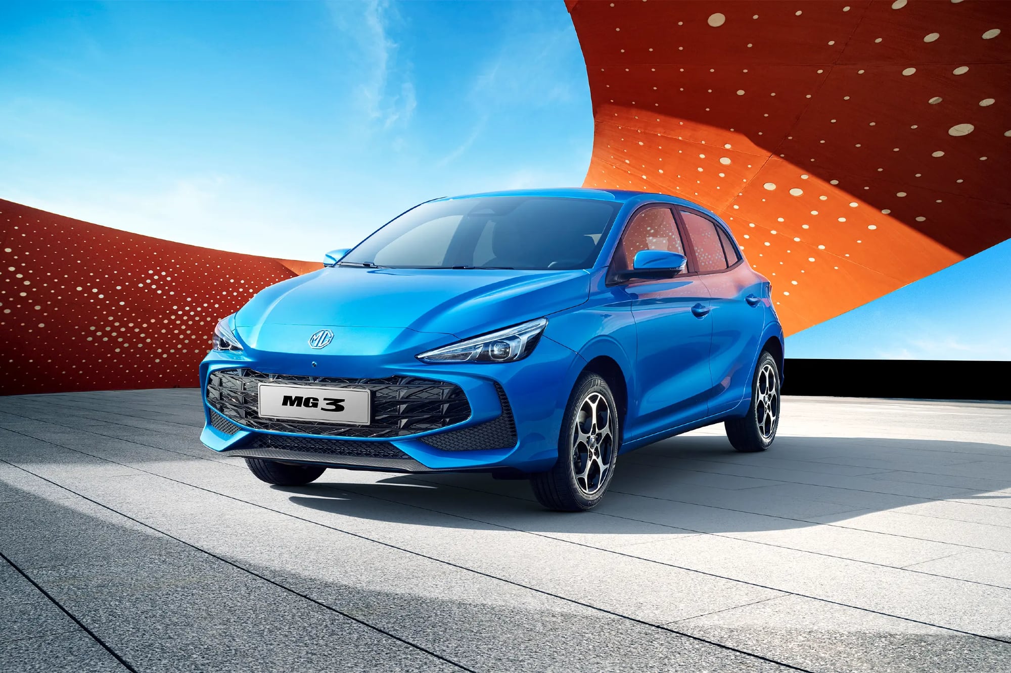 El MG3, un compacto con mecánica híbrida