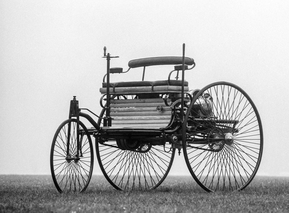 Fueron pioneros y revolucionaron la industria: desde el primer SUV hasta el modelo que debutó en los deportivos 5 El primer automóvil de la historia, patentado por Karl Benz