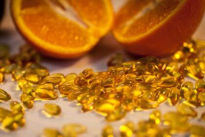 Los suplementos de vitamina C de alrededor de 200 mg por día podrían acortar la duración de un resfriado