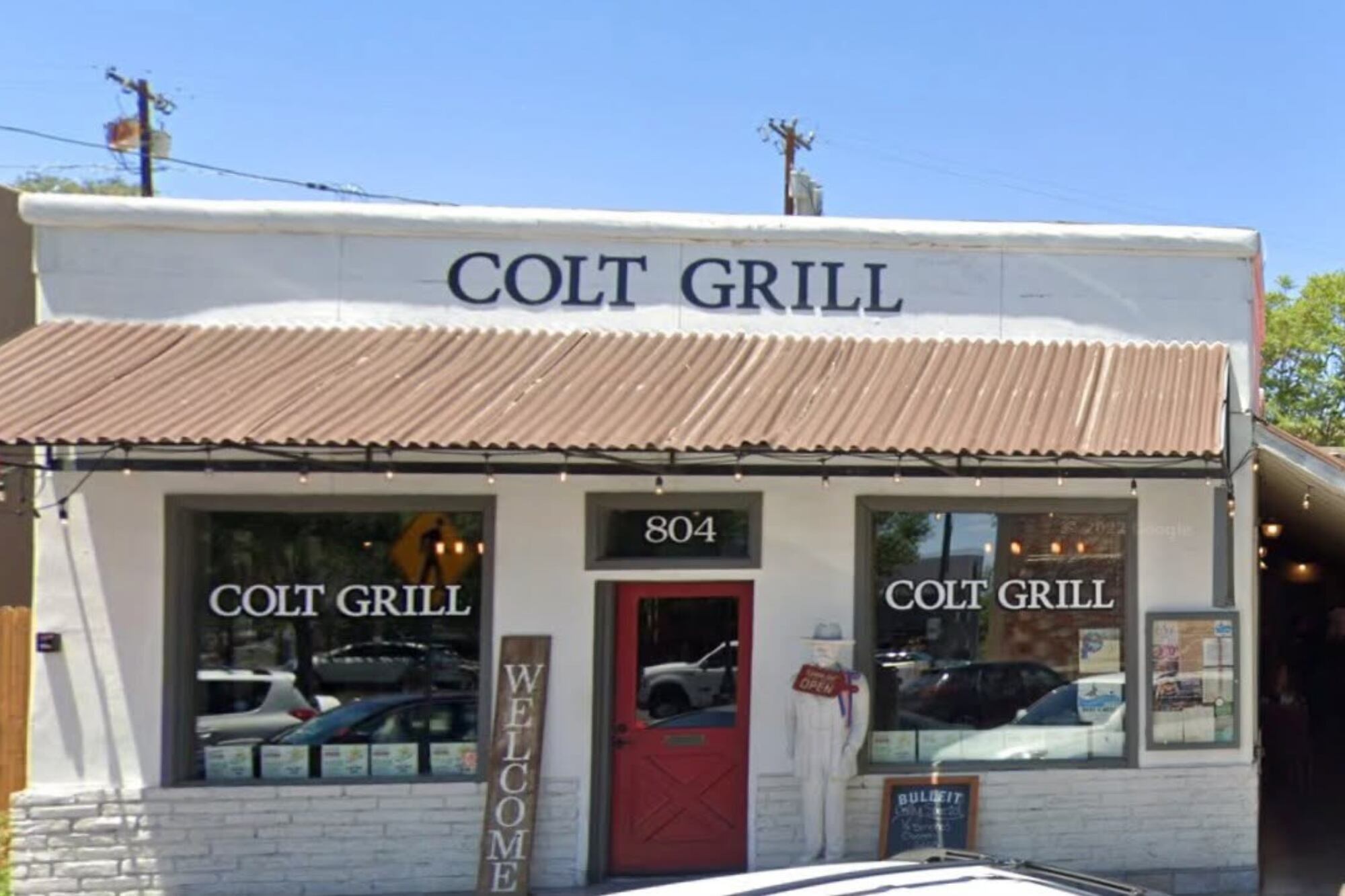 Los restaurantes de la cadena Colt Grill funcionaban en ciudades clave de Arizona como Prescott y Sedona, y también tenían un local en Alabama