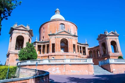 666 escalones hasta el santuario de Nuestra Señora de San Luca