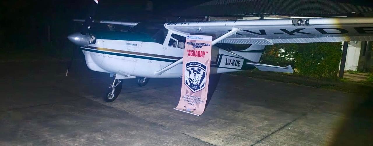 El Cessna 210 que fue secuestrado en el aeródromo de General Mosconi