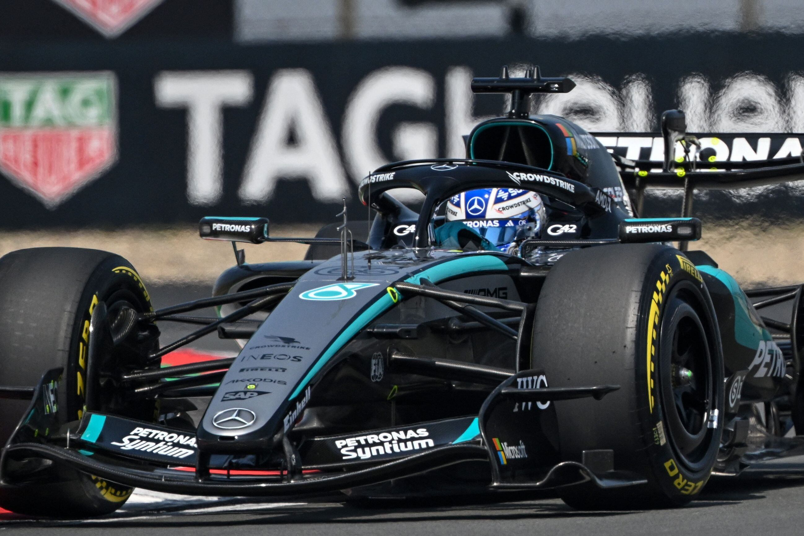 George Russell se puso pronto al frente de la clasificación en la única sesión de pruebas del Gran Premio de Shanghái de Fórmula 1; el inglés de Mercedes viene de vencer en Australia.