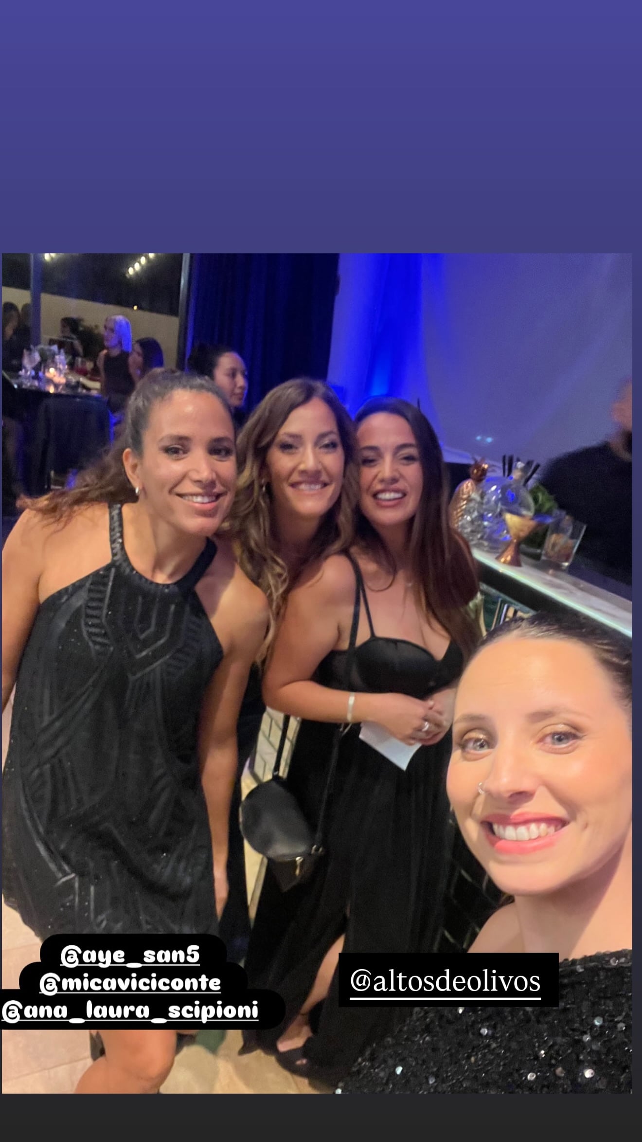Mica Viciconte compartió imágenes del festejo (Foto: Instagram @micavicionte)