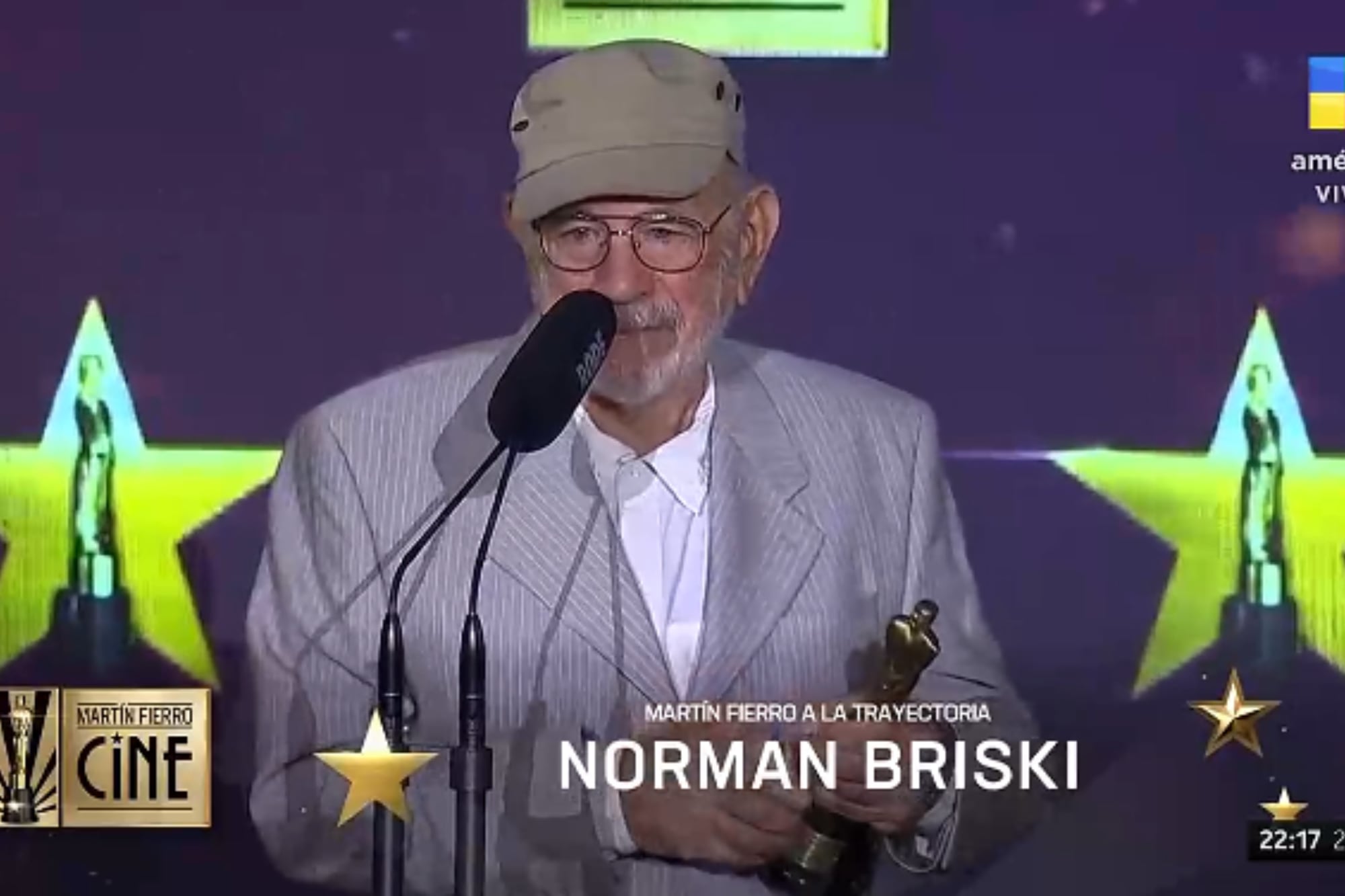 El actor Norman Briski recibió un premio a la trayectoria en los Martín Fierro de Cine (Foto: Captura de TV /América)