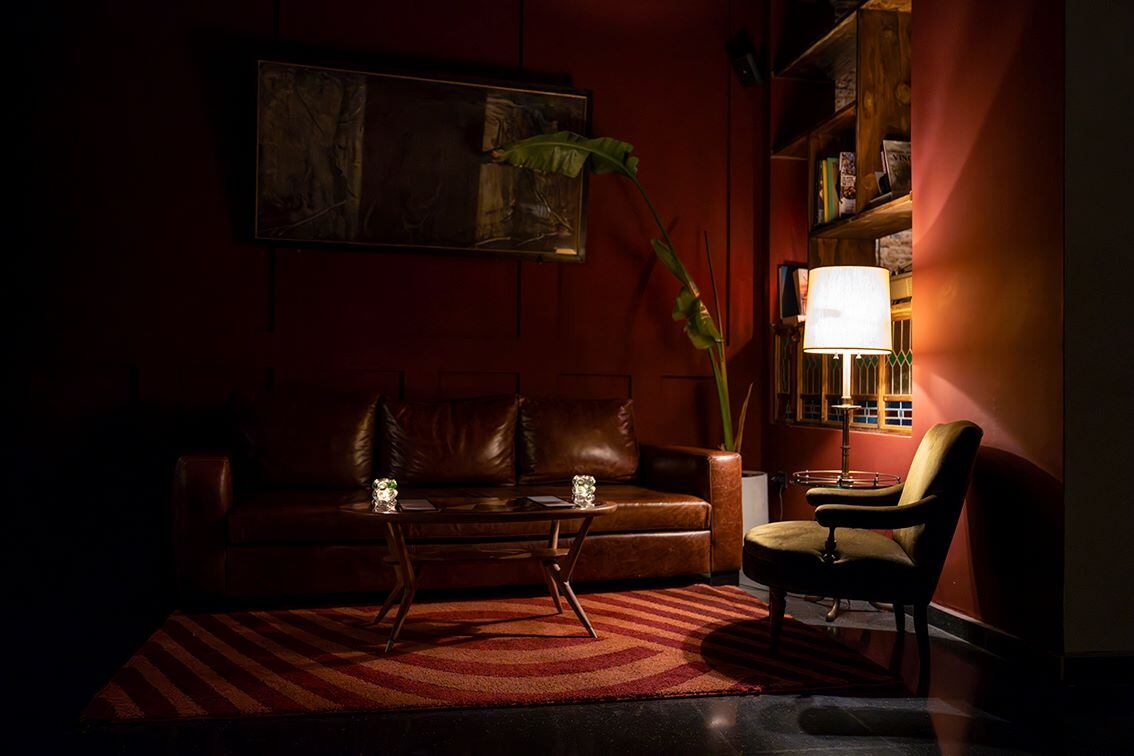 La casa ahora tiene una cava, un living privado y un patio pensado desde la sostenibilidad ambiental.