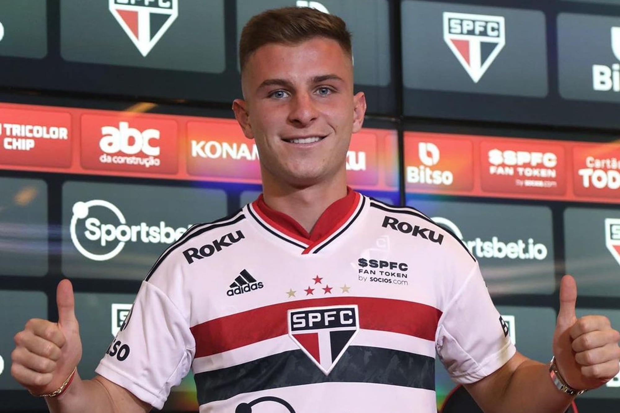 Antes de llegar a River, Giuliano Galoppo vistió la camiseta de San Pablo, de Brasil