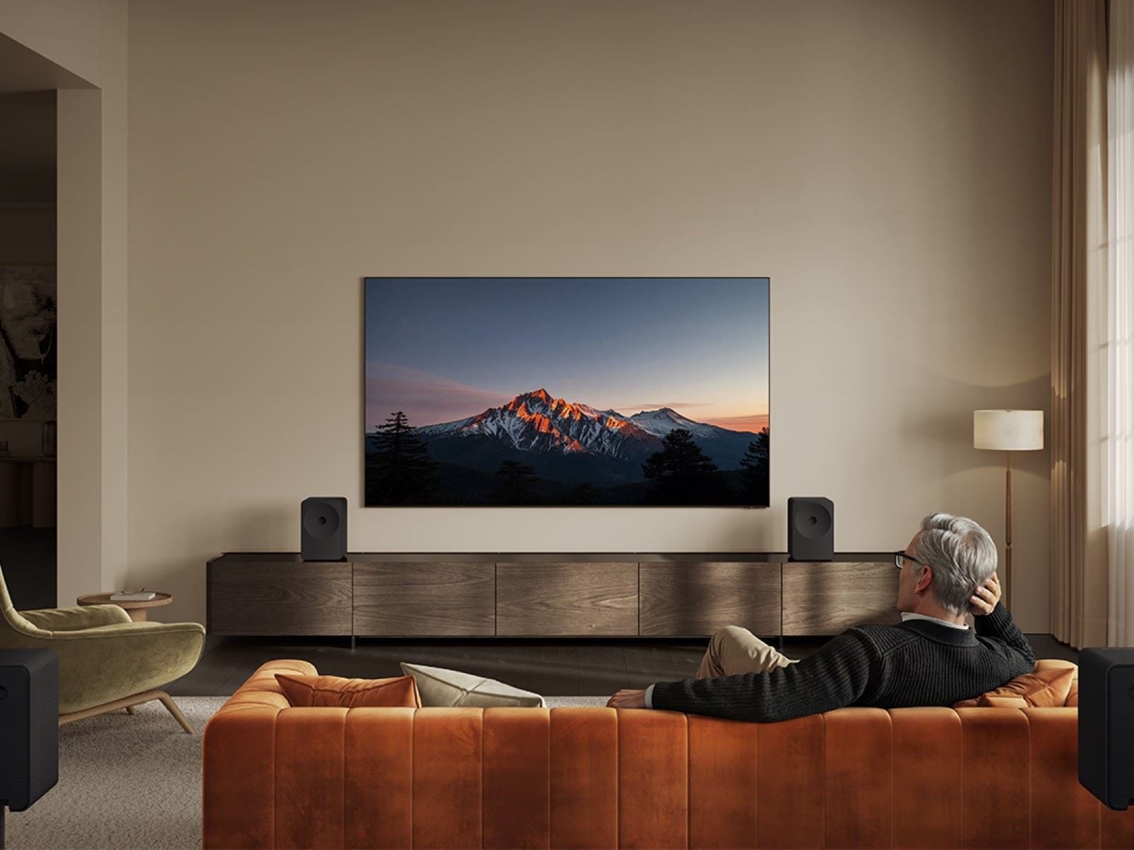 Aunque el Music Studio 7 puede funcionar en forma independiente como un sistema 3.1.1, se puede vincular a otro parlante igual para dar sonido estéreo