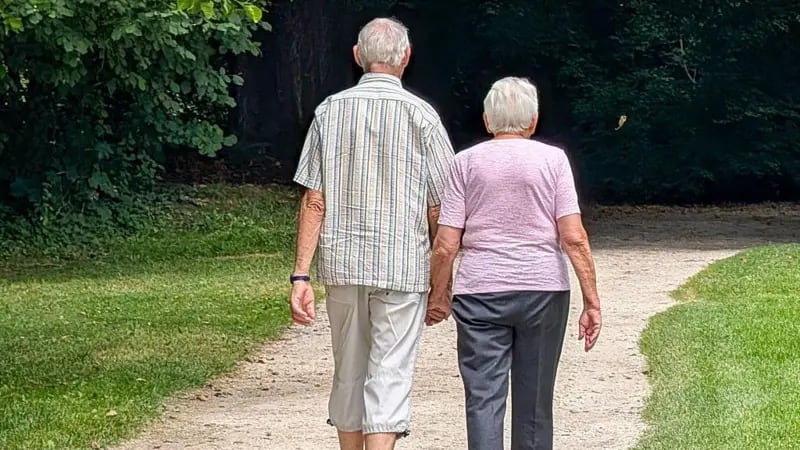 Por qué hoy los genes influyen más en nuestra expectativa de vida que hace un siglo