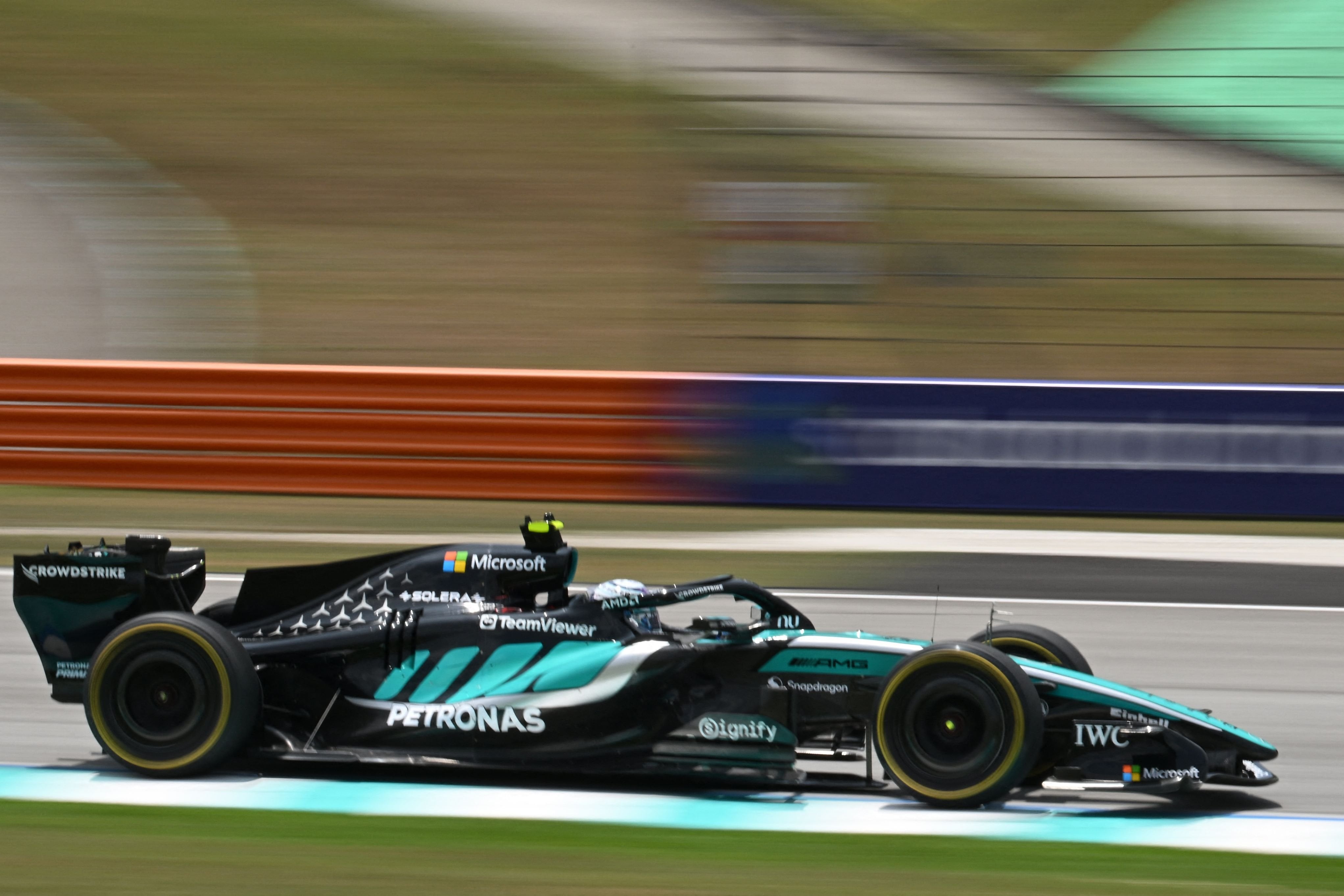 Kimi Antonelli está primero entre los 22 pilotos en la última prueba del GP bahreiní en Malasia, pero su registro no es destacado.