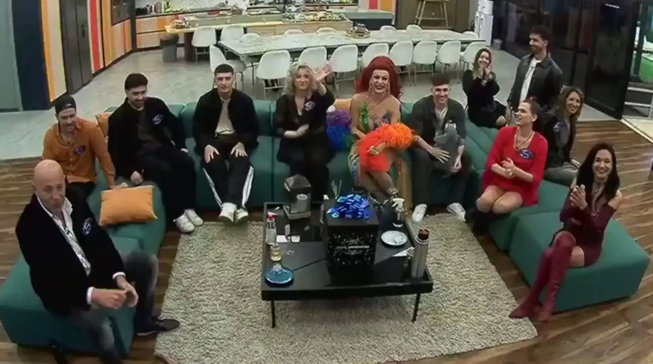 Quiénes son los 12 familiares que entraron a la casa de Gran Hermano