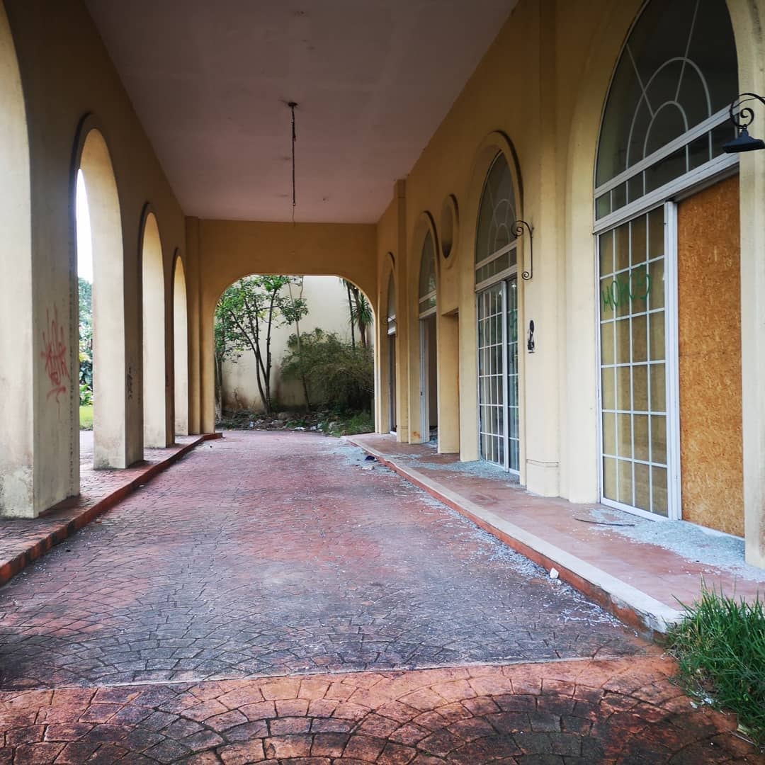 El Campanario abrió en 1995 y hoy hace casi veinte años que está abandonado (Foto: @aspenpunta)