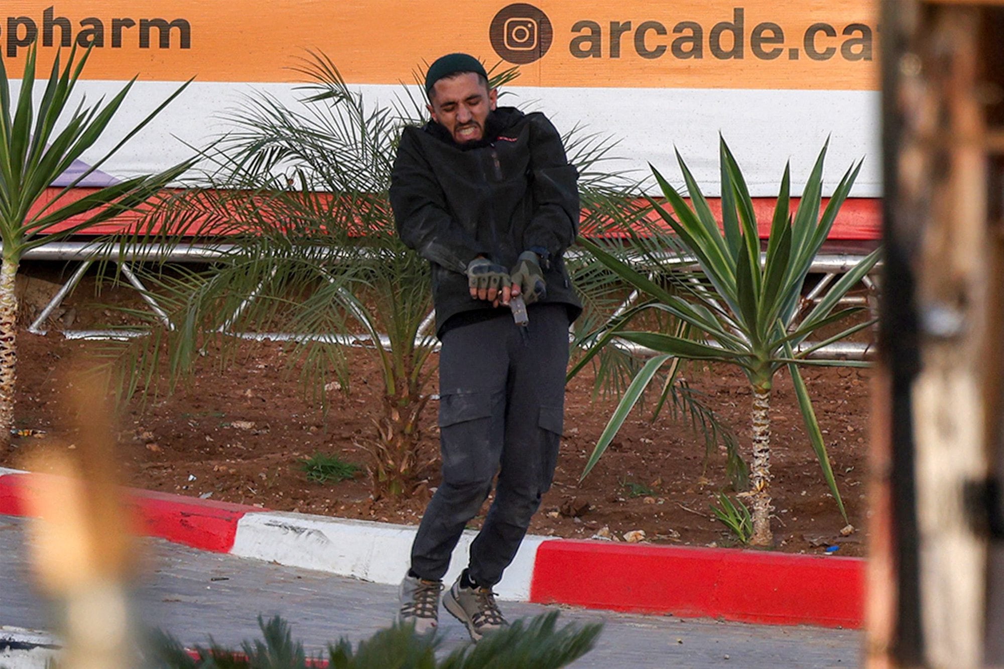 Netanyahu ordenó el “cierre total” de Cisjordania tras un ataque de Hamas en el que murieron dos militares israelíes