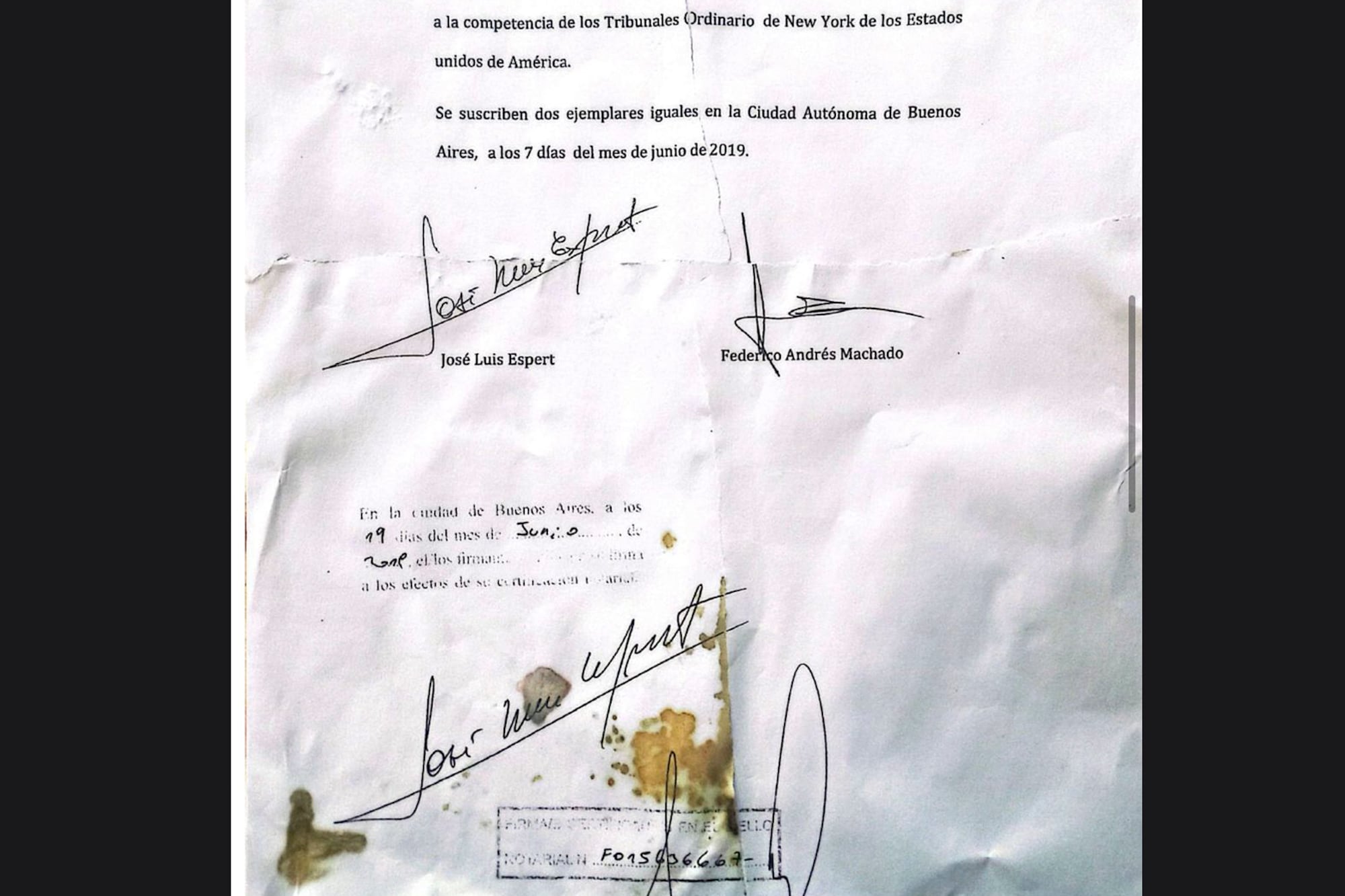 La Policía que se llevó a Fred Machado encontró en su casa una copia del contrato de US$1 millón: estaba roto en la basura