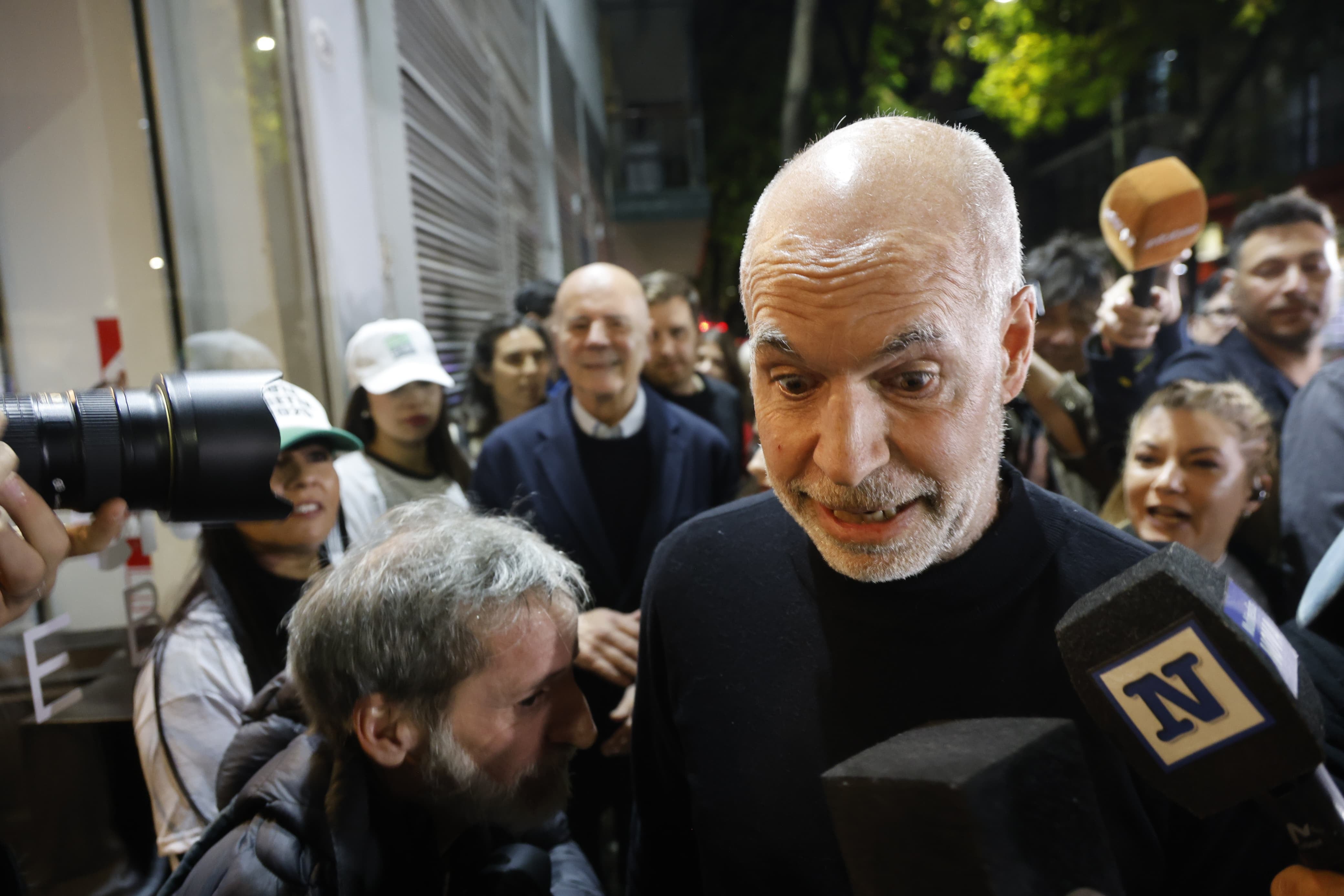 Horacio Larreta llega al debate que se llevará a cabo en el Canal de la Ciudad