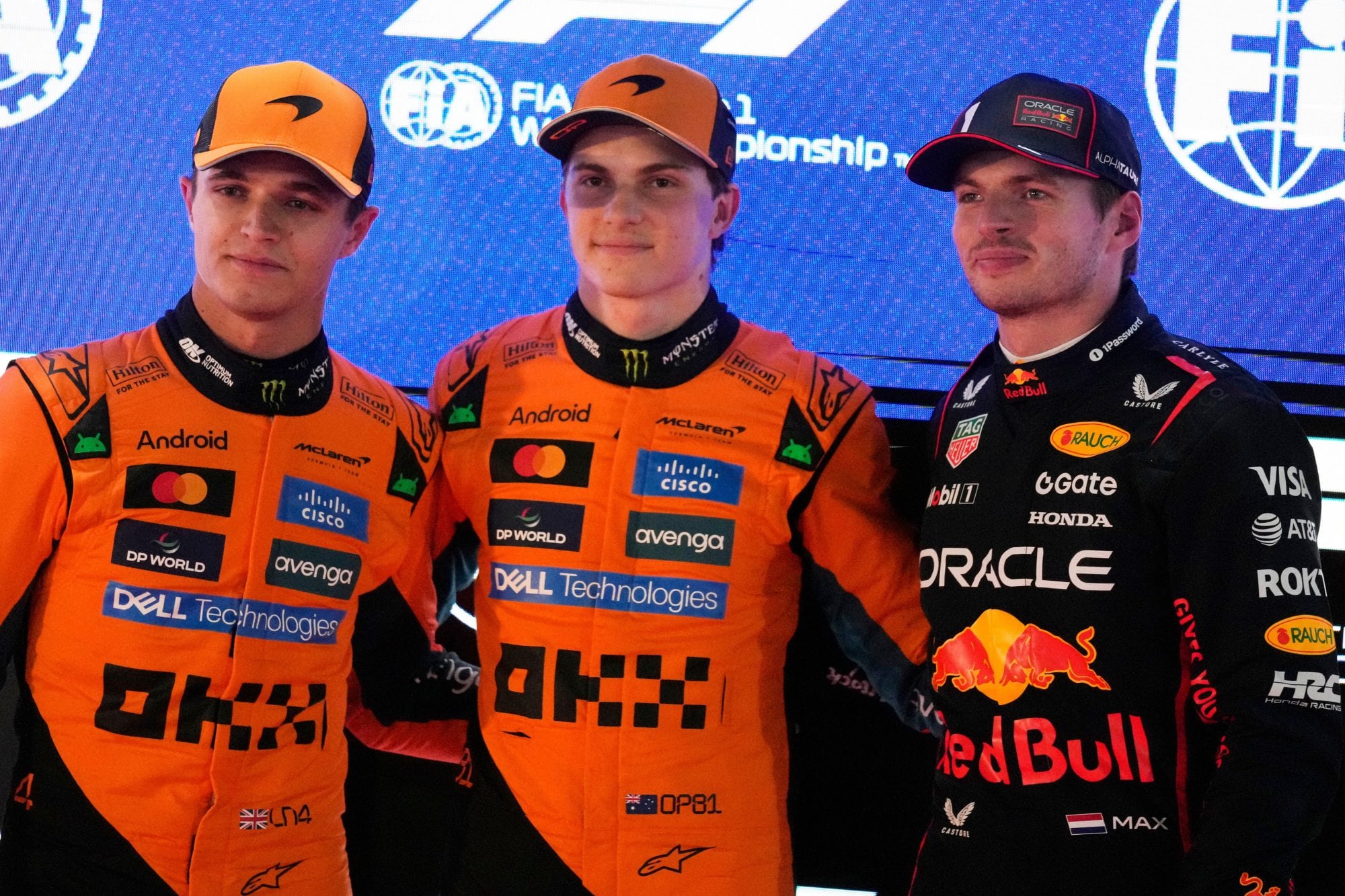 Norris, Piastri y Max Verstappen: de aquí saldrá el campeón (AP Photo/Darko Bandic)