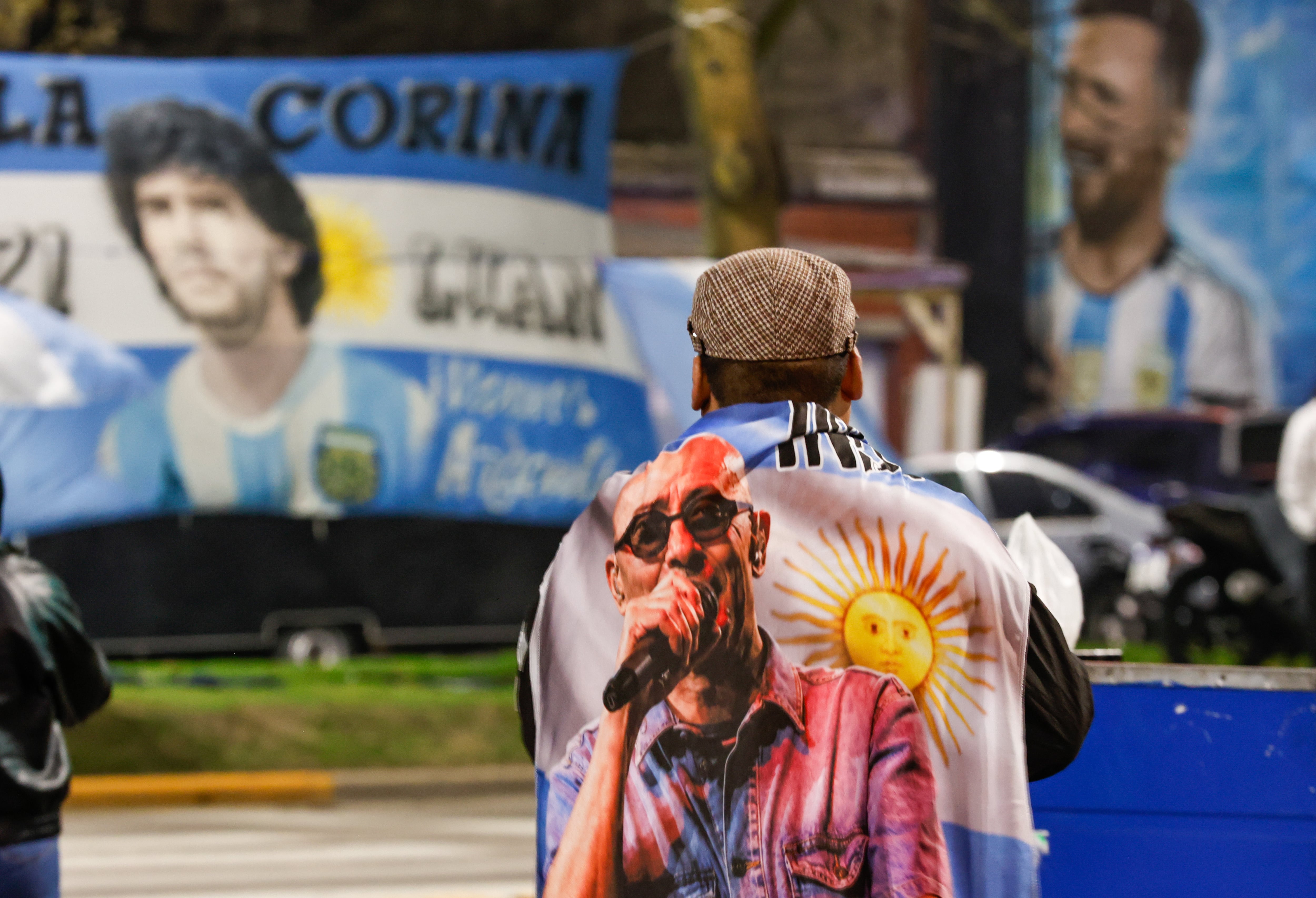 Comenzó la vigilia en Avellaneda para la despedida pública del Indio Solari: cómo serán el operativo y los accesos