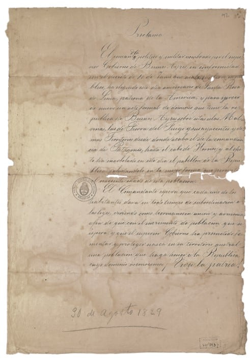 El documento original de la proclama de Luis Vernet en el momento de tomar posesión de su cargo en Puerto de la
Soledad, 30 de agosto de 1829.