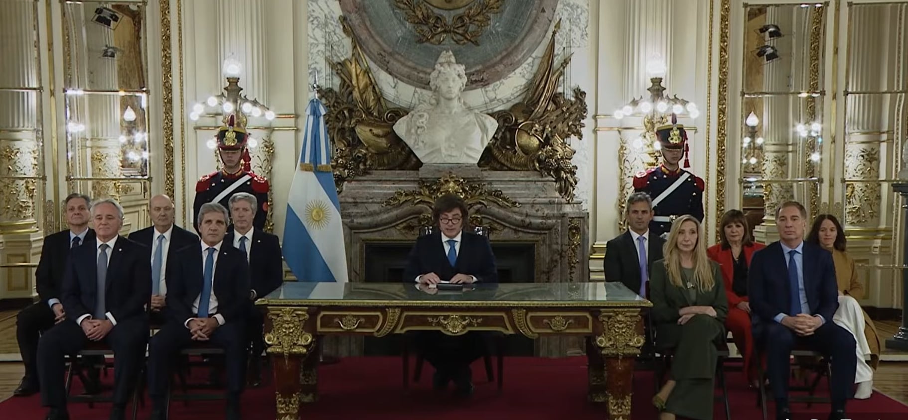 El presidente Javier Milei envía mensaje sobre Reforma de la Carta Orgánica del Banco Central, en en cadena nacional