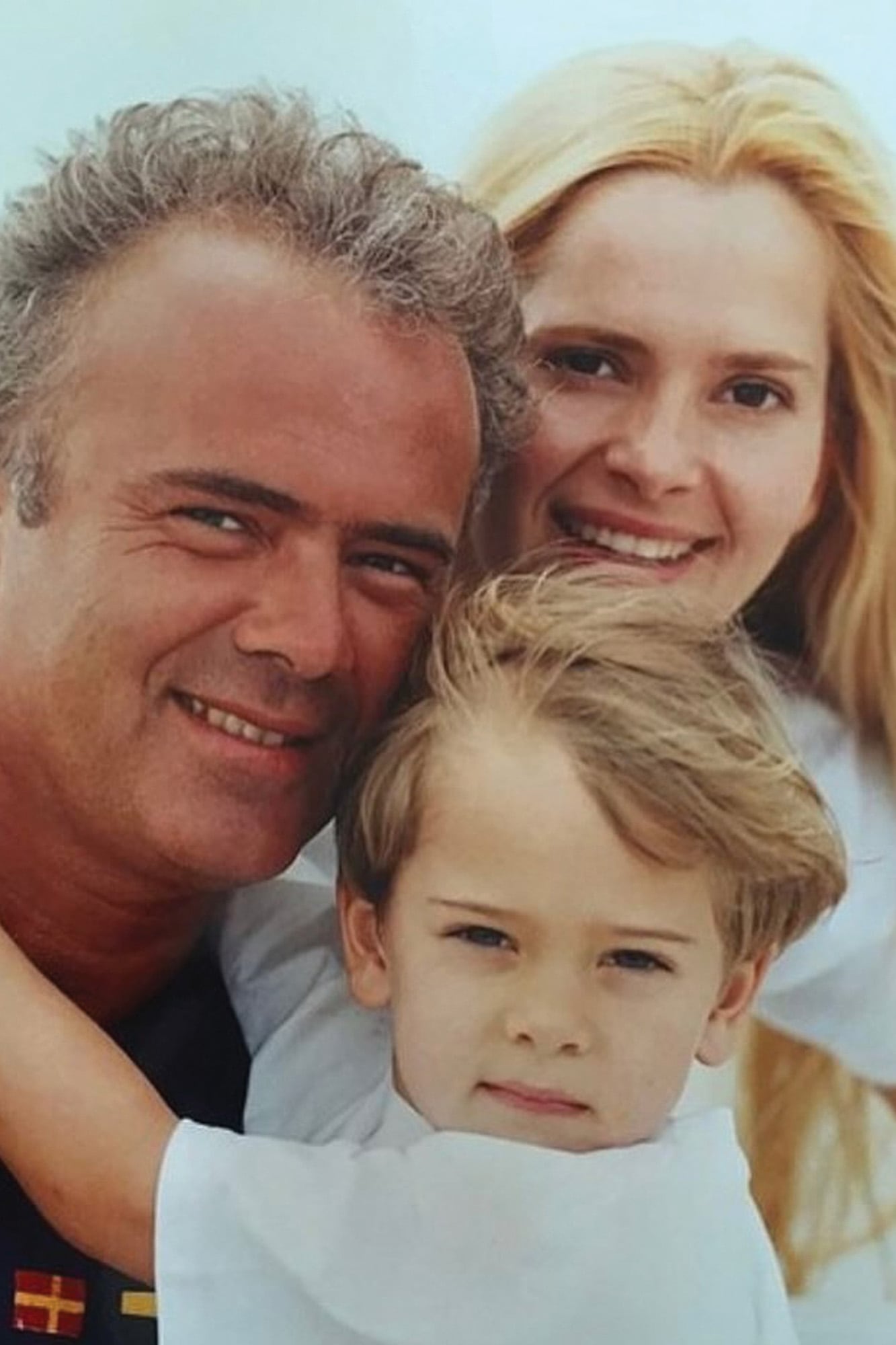 Una foto de la actriz
venezolana junto a su ex marido Marcelo Pelegri –con quien
estuvo dos décadas– y su hijo Gianfranco, que hoy tiene
32 años.