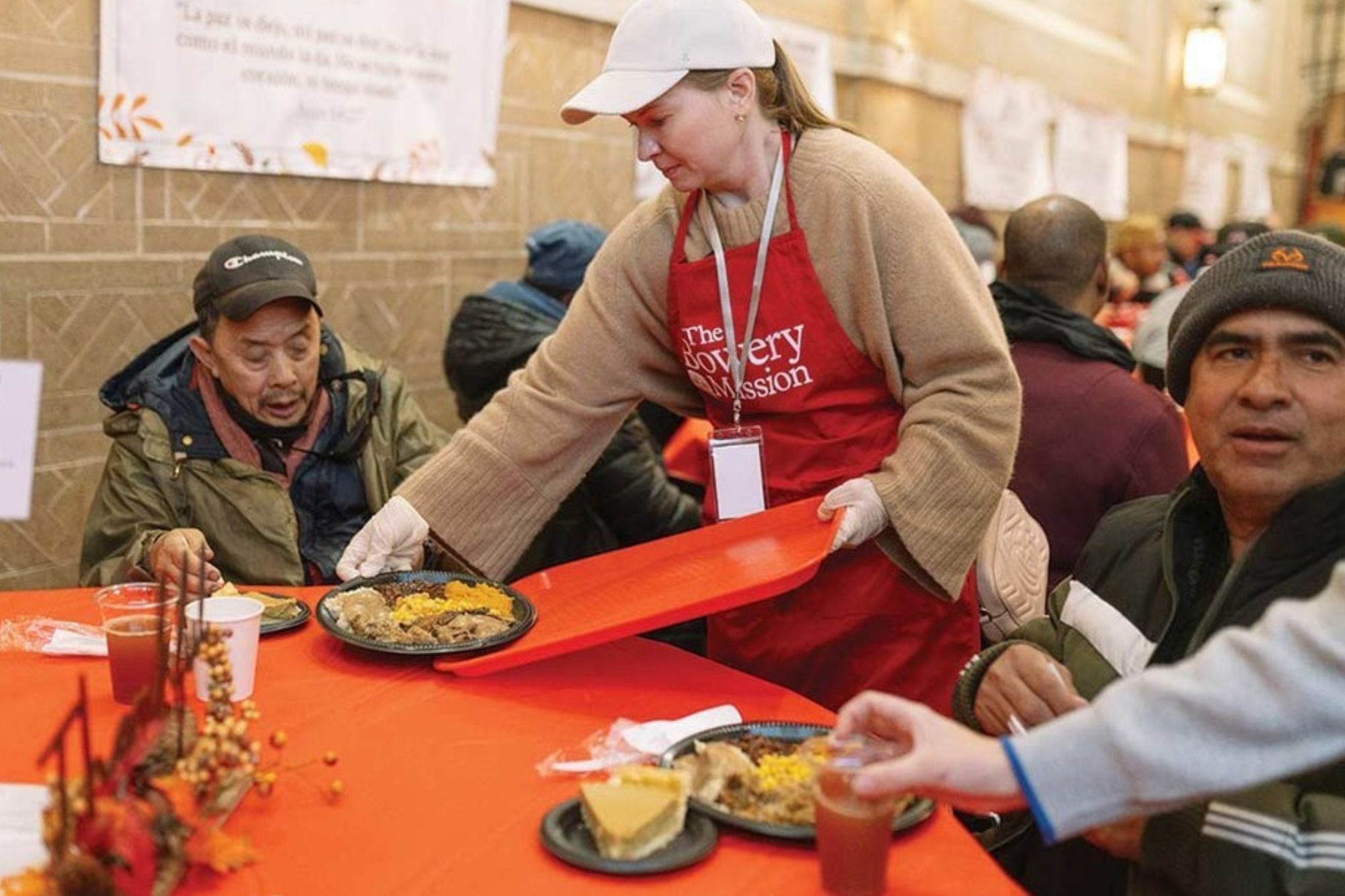 Los sitios de Nueva York que entregarán cenas gratis de Thanksgiving en EE.UU. en este 2025