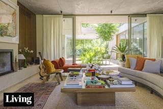 La chef Chiara Rossi nos muestra su casa, construida en familia a la sombra de árboles inmensos