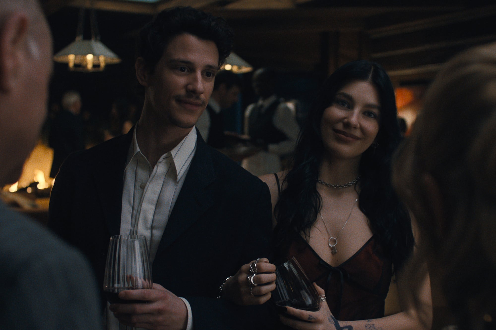 Algo terrible está a punto de suceder: una serie efectiva e inquietante, que se cocina a fuego lento