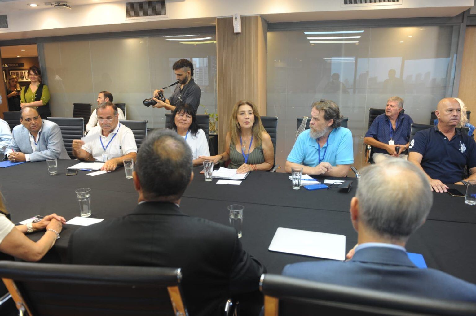El pasado lunes 24 de febrero se reunieron los sindicatos docentes con los secretarios de Educación y Trabajo, Carlos Torrendell y Julio Cordero