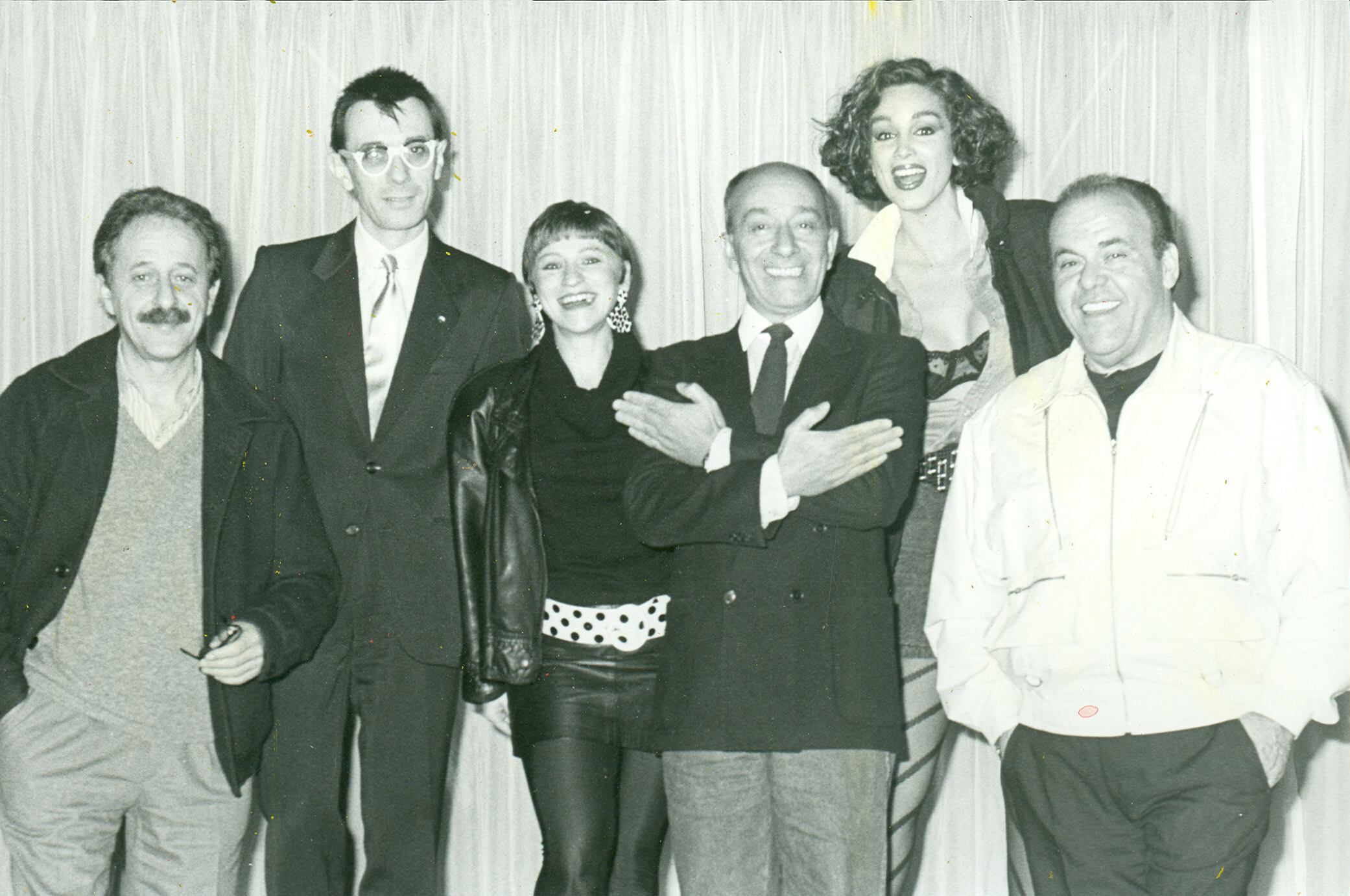 Hugo Sofovich, Jean-Francois Casanovas, Divina Gloria, Alberto Olmedo, Beatriz Salomón y Javier Portales, en 1986