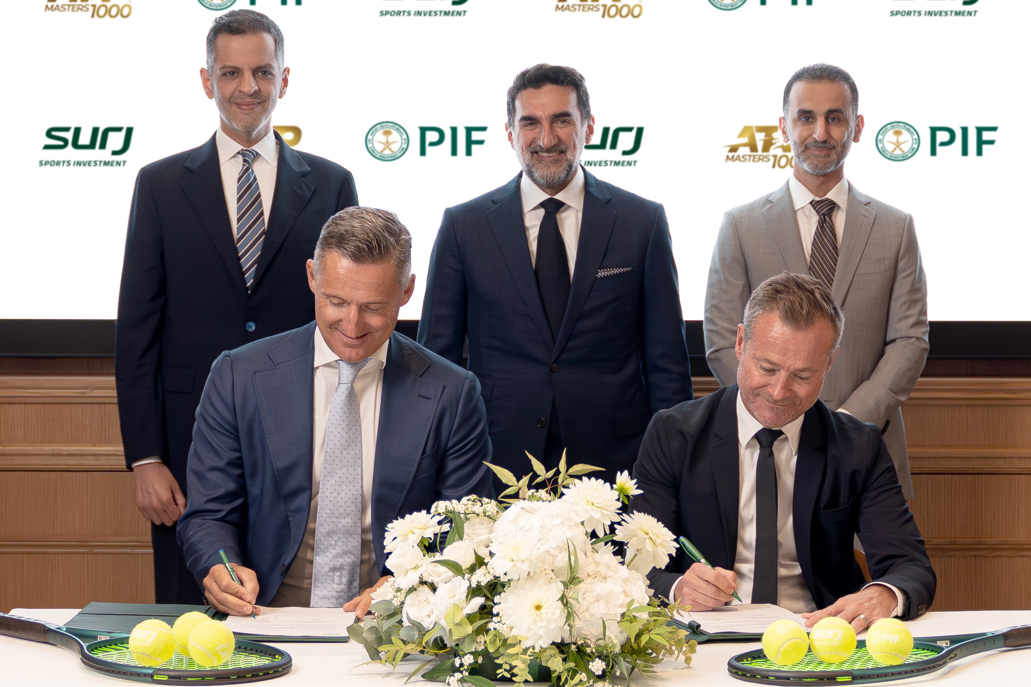 En octubre del año pasado, Gaudenzi y los representantes de SURJ Sports Investment, filial de PIF (fondo de inversión saudí), acordaron el nuevo Masters 1000, en Arabia Saudita