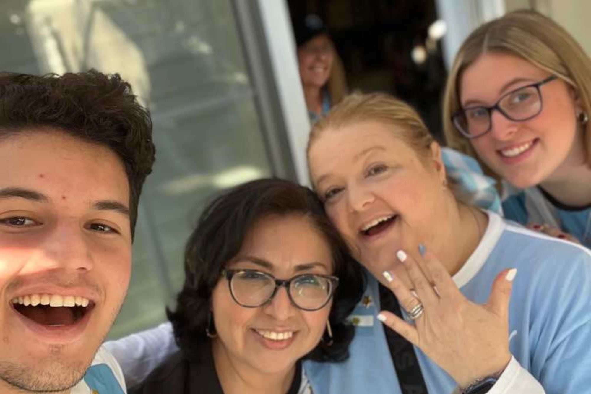De USA 94 con Maradona al Mundial 2026: es argentina, vive en California y revela su emoción por ver jugar a Messi
